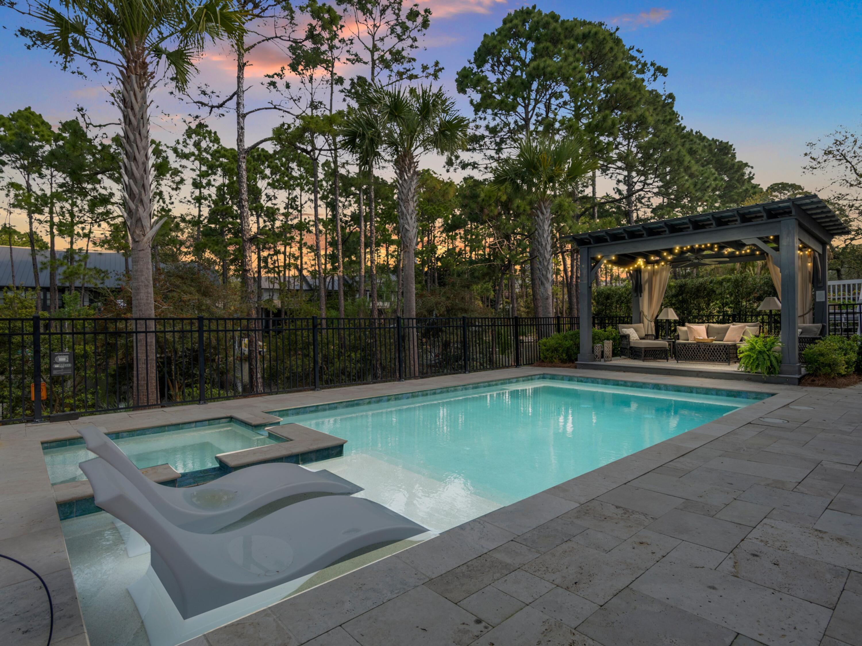 499 Lakeview Drive