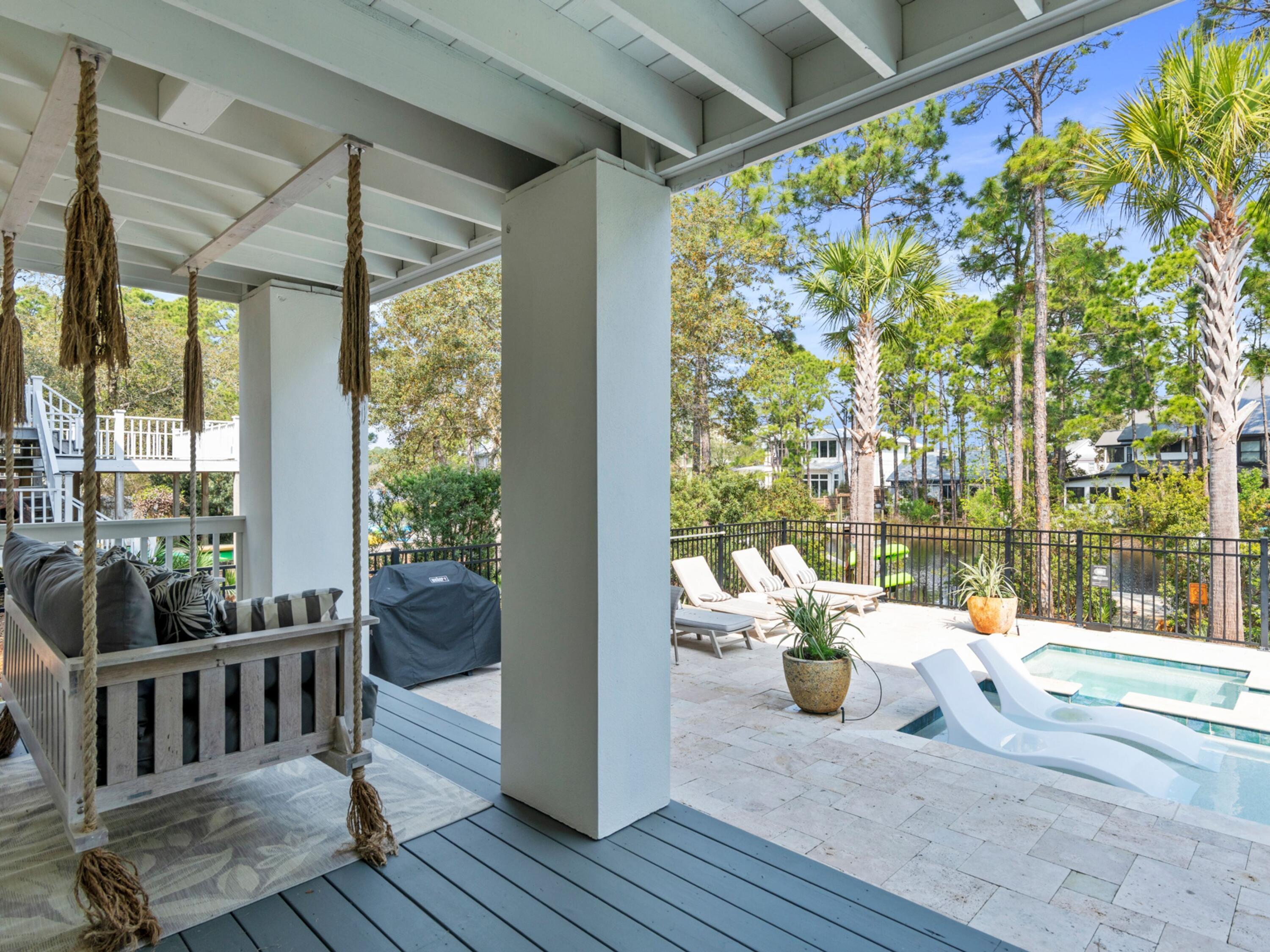 499 Lakeview Drive