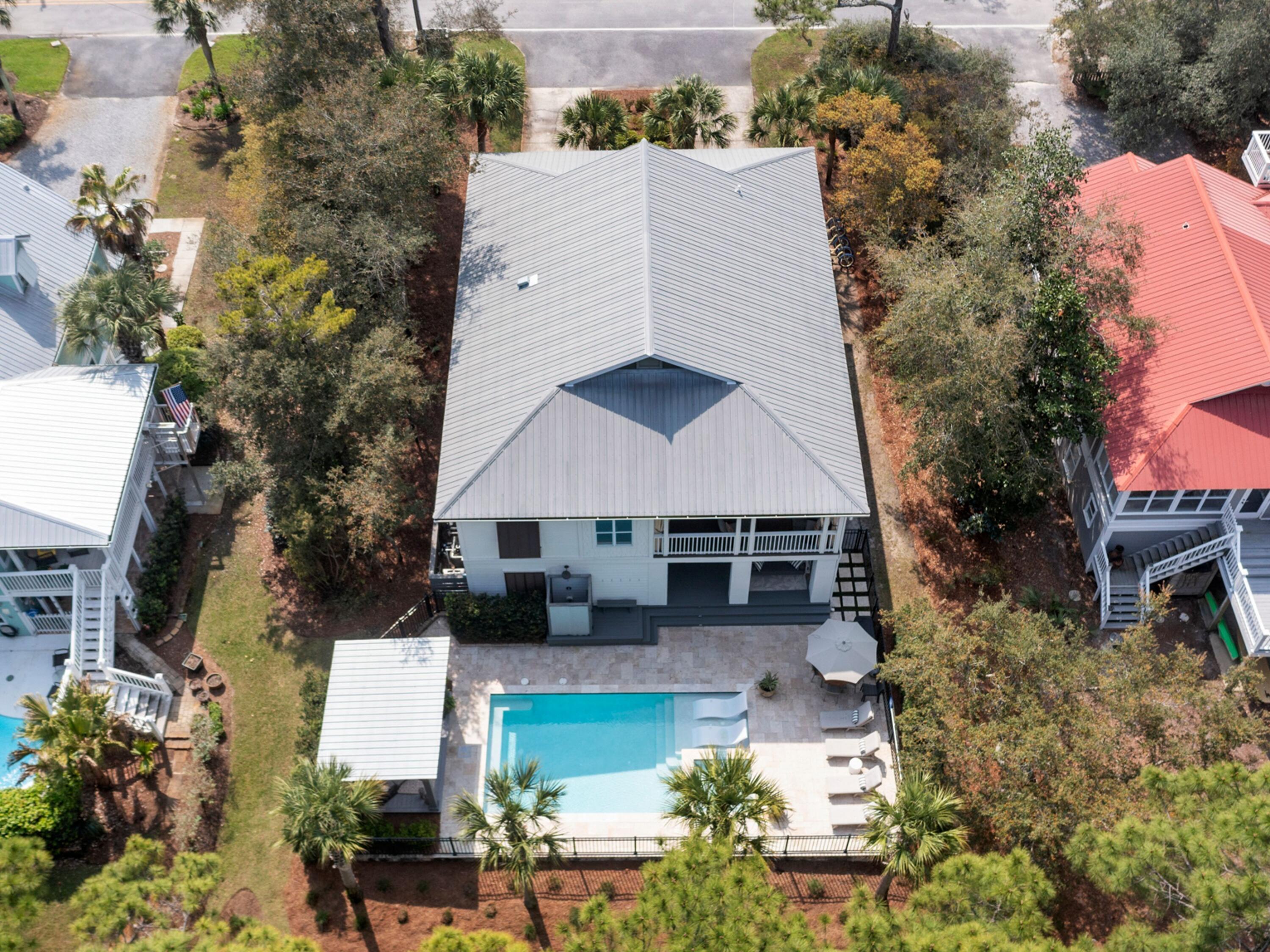 499 Lakeview Drive