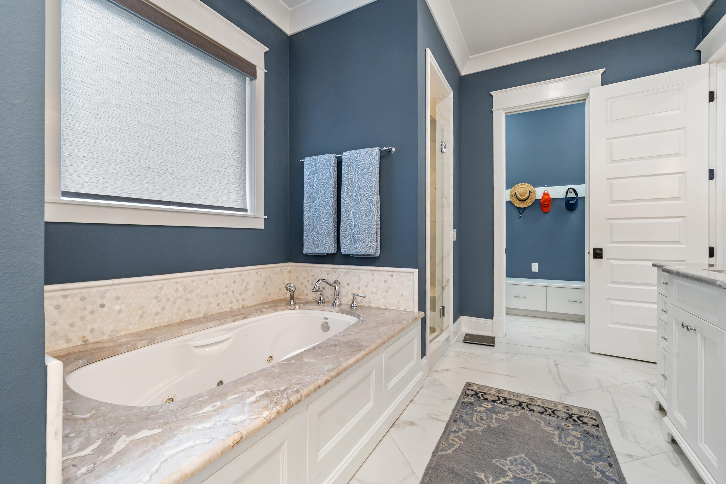 3940 Plantation Cove Court