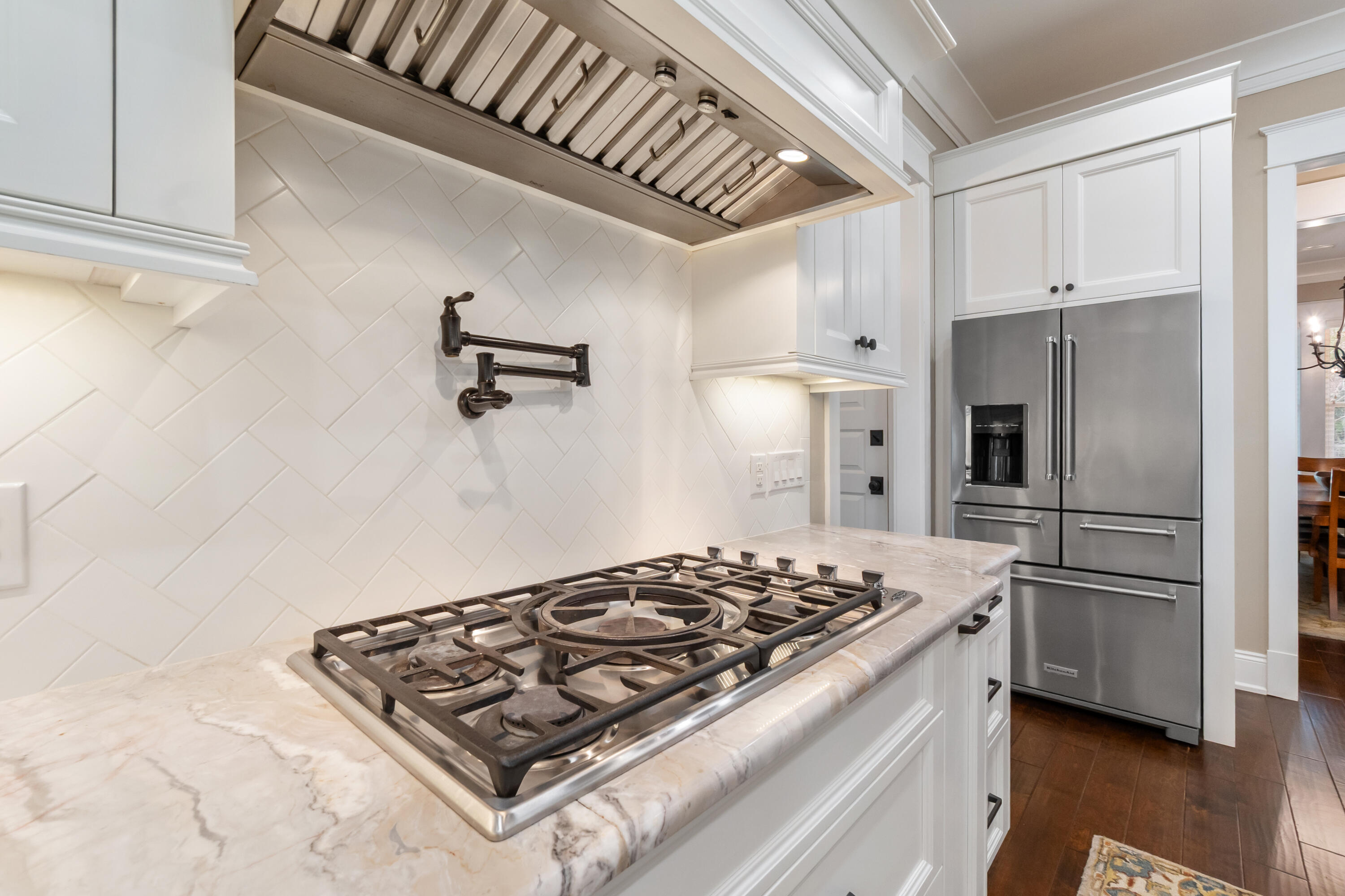 3940 Plantation Cove Court