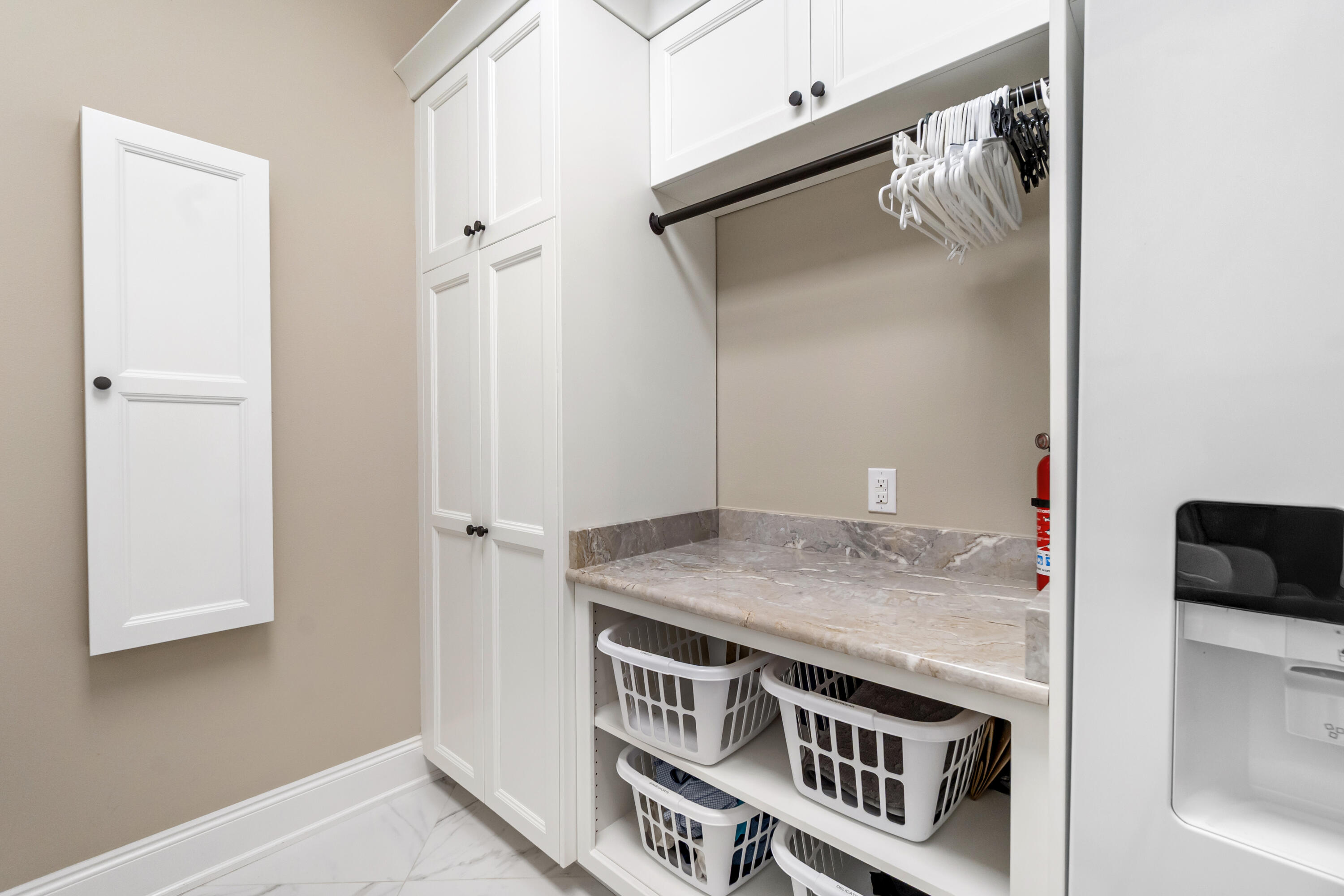 3940 Plantation Cove Court