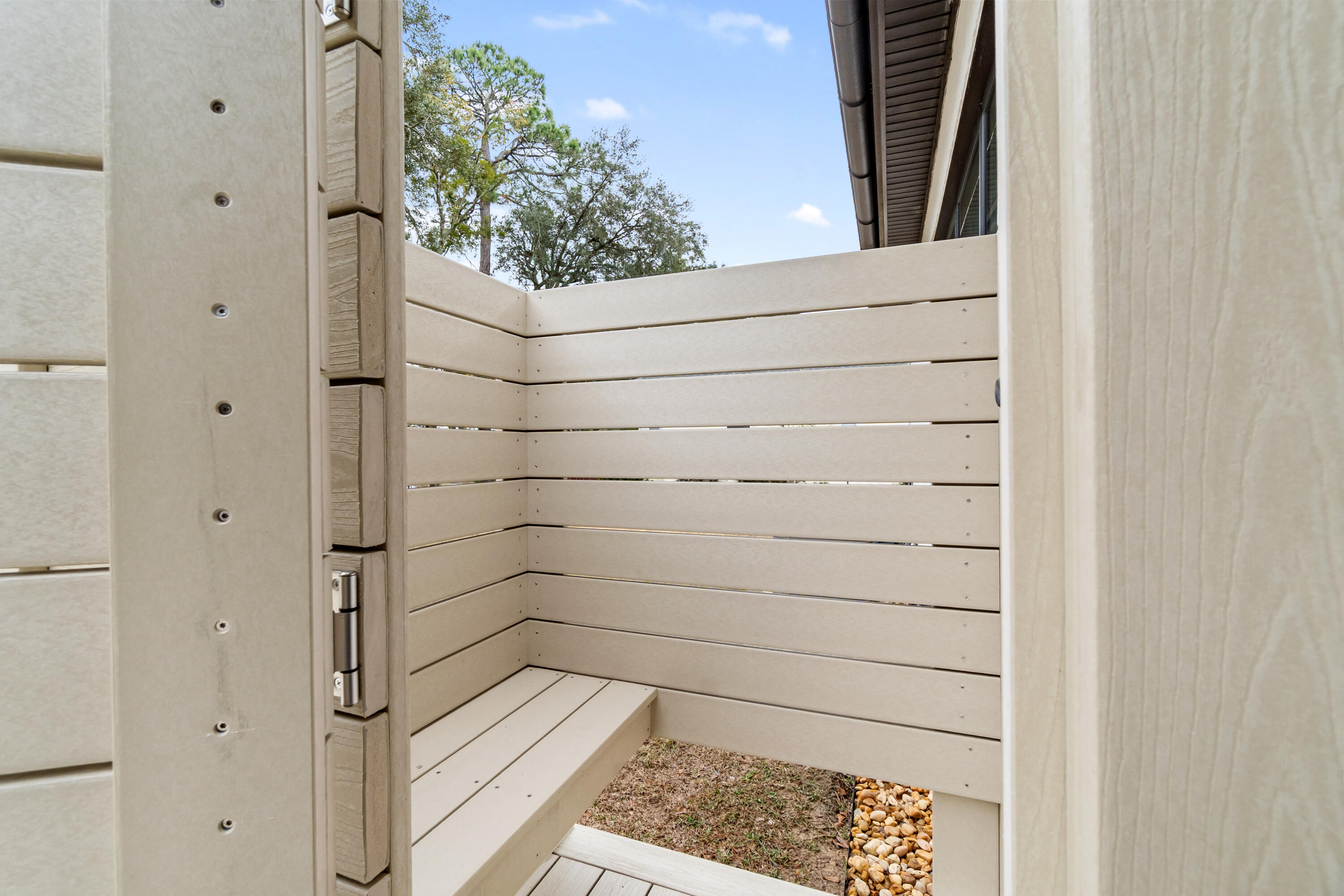 3940 Plantation Cove Court