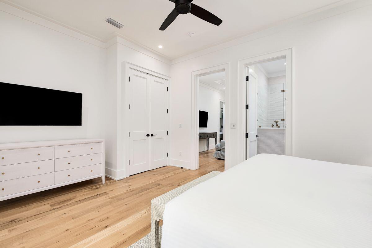 69 Live Oak Street
