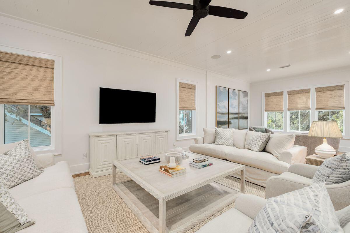69 Live Oak Street