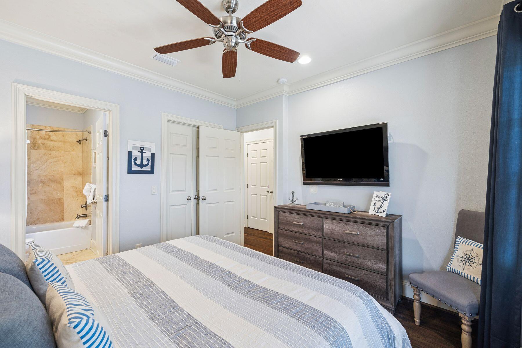 1853 Boardwalk Drive