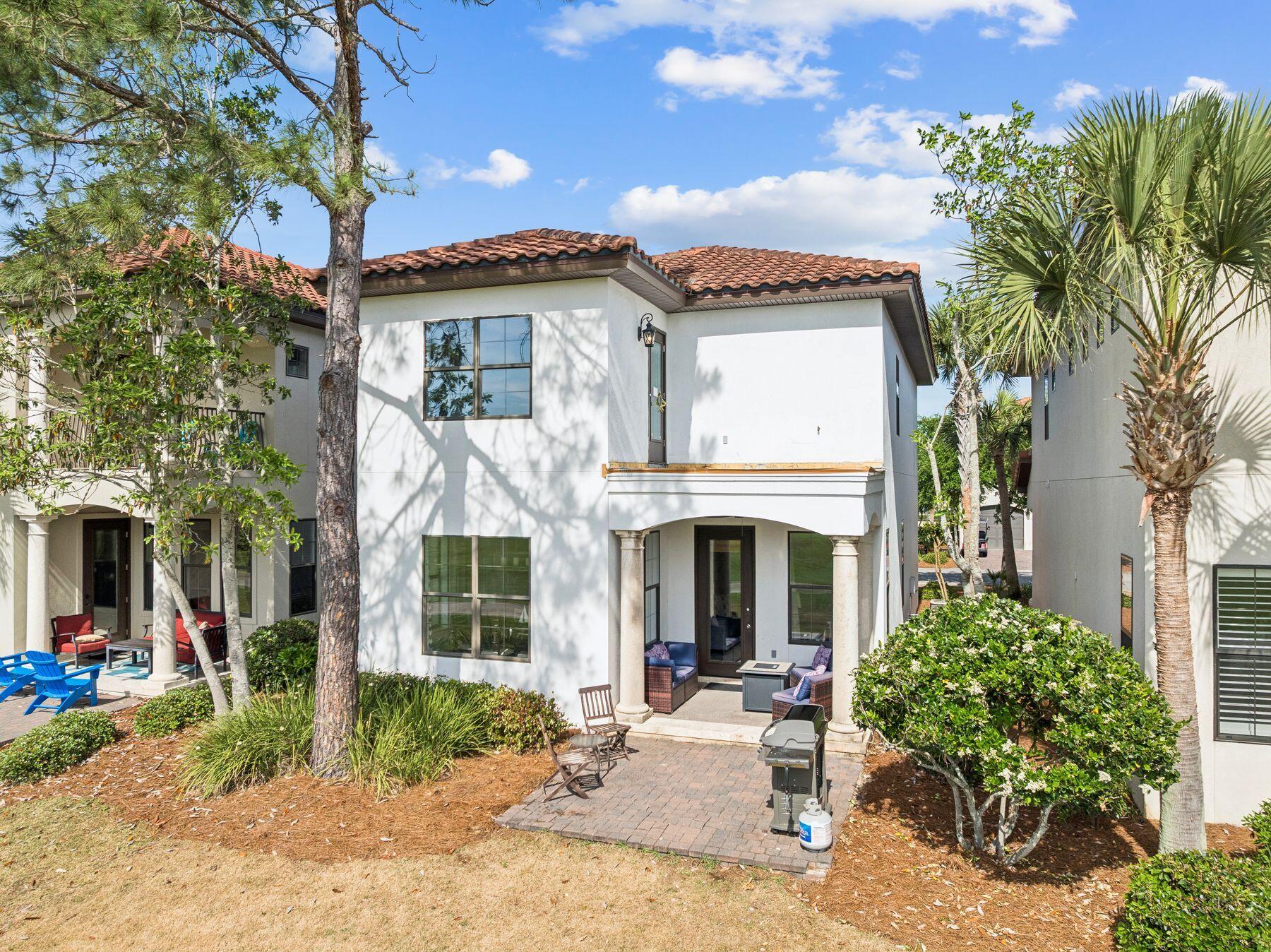 1853 Boardwalk Drive