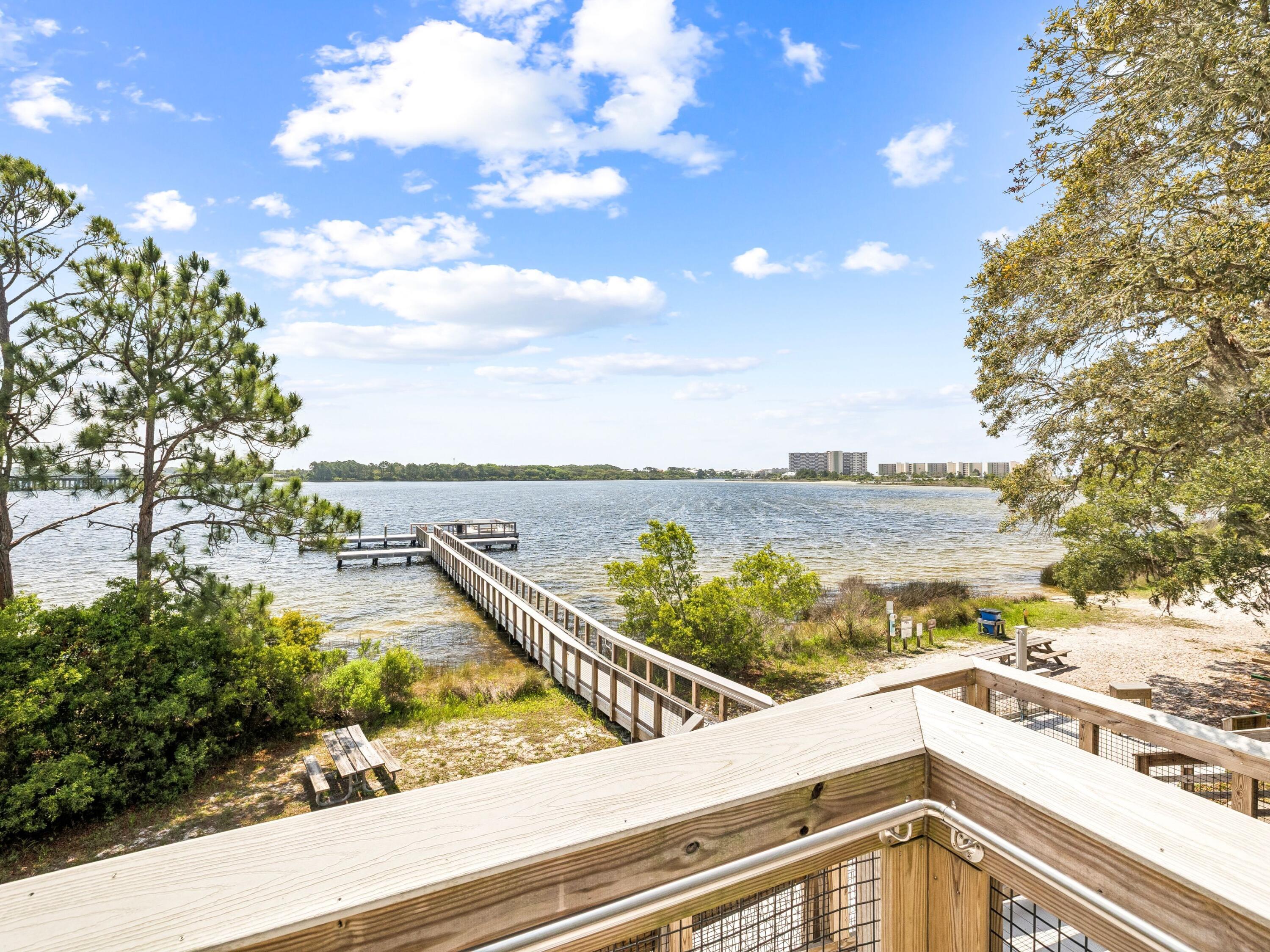 80 Grande Pointe Drive