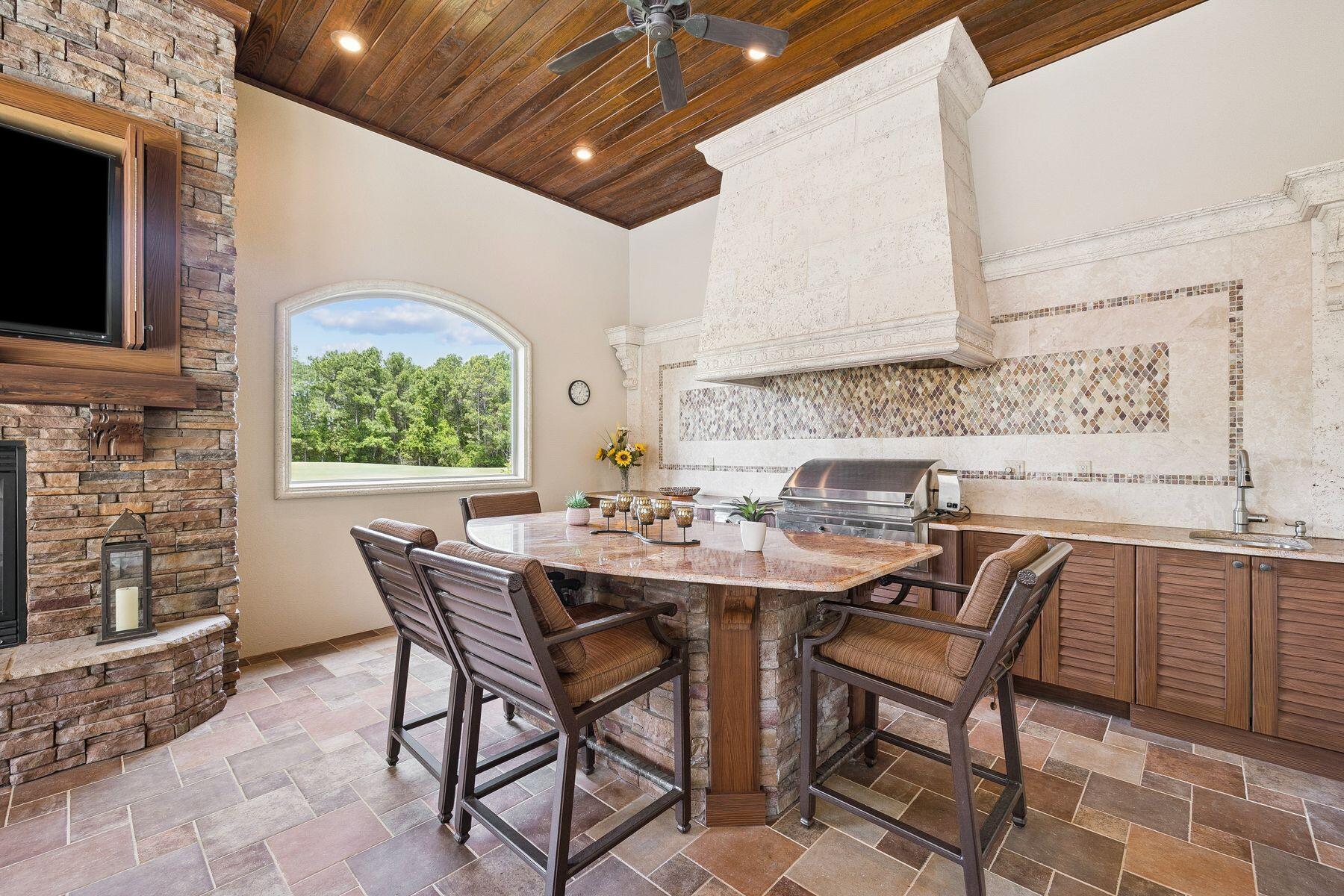 3507 Burnt Pine Lane