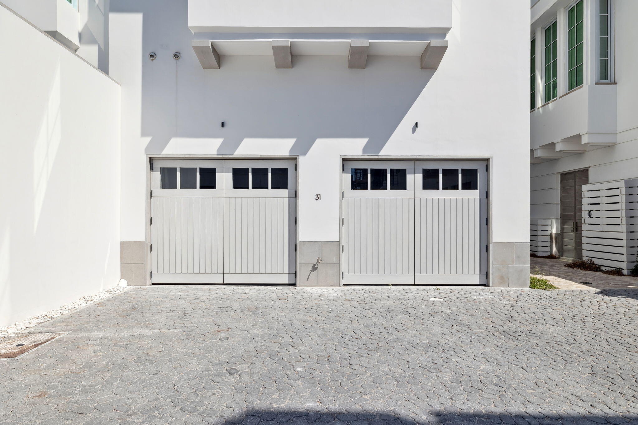 31 Sea Castle Alley