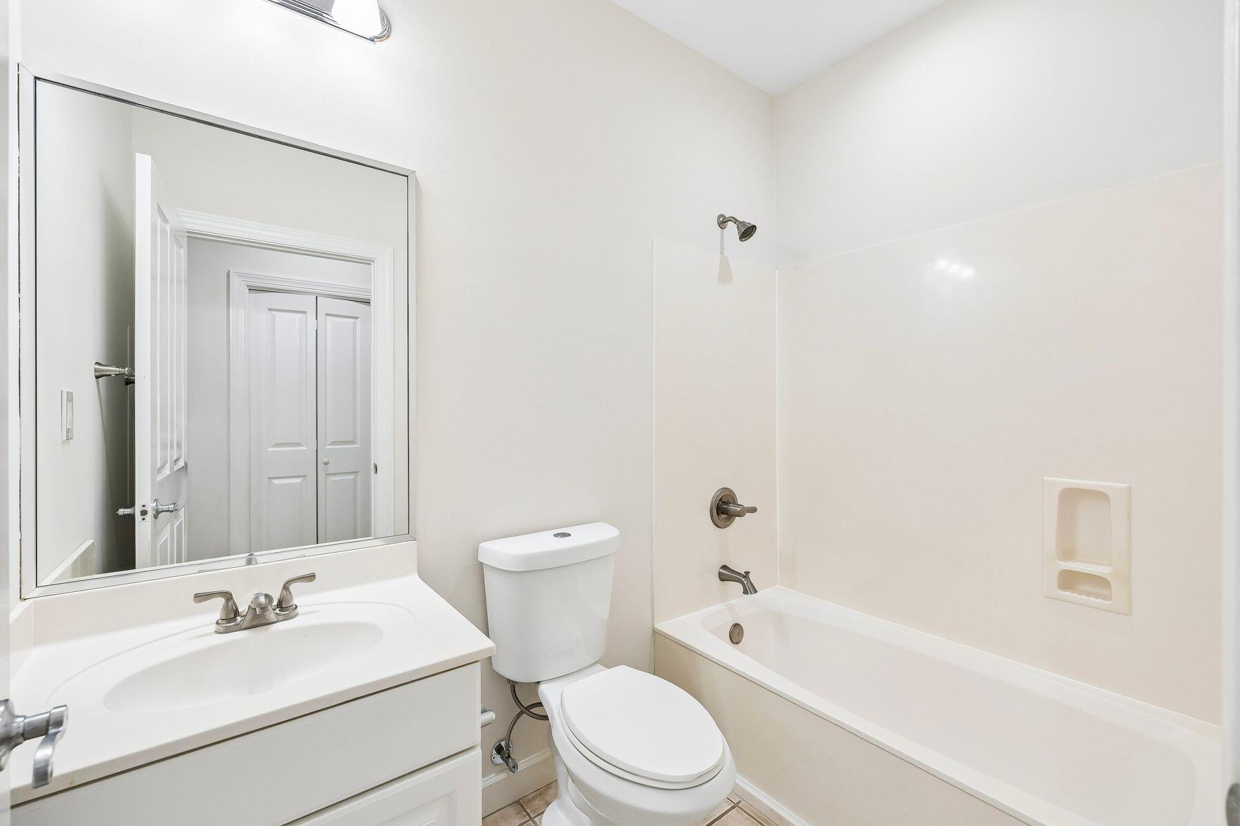 1108 Prestwick Place