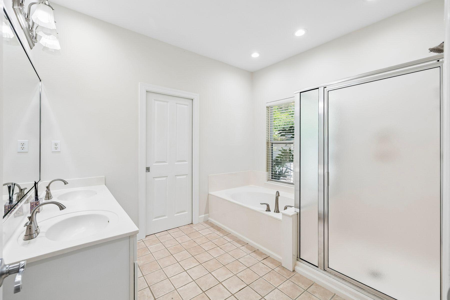 1108 Prestwick Place
