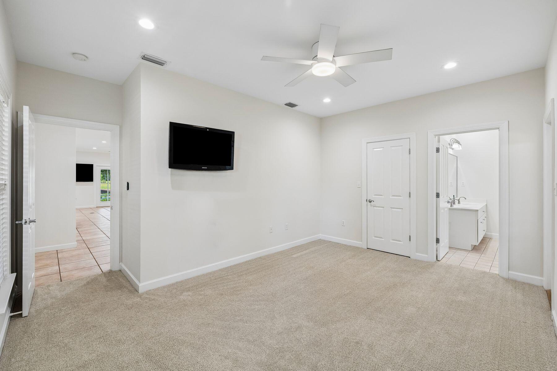 1108 Prestwick Place