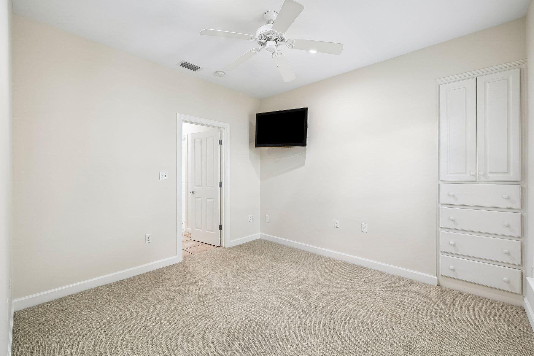 1108 Prestwick Place