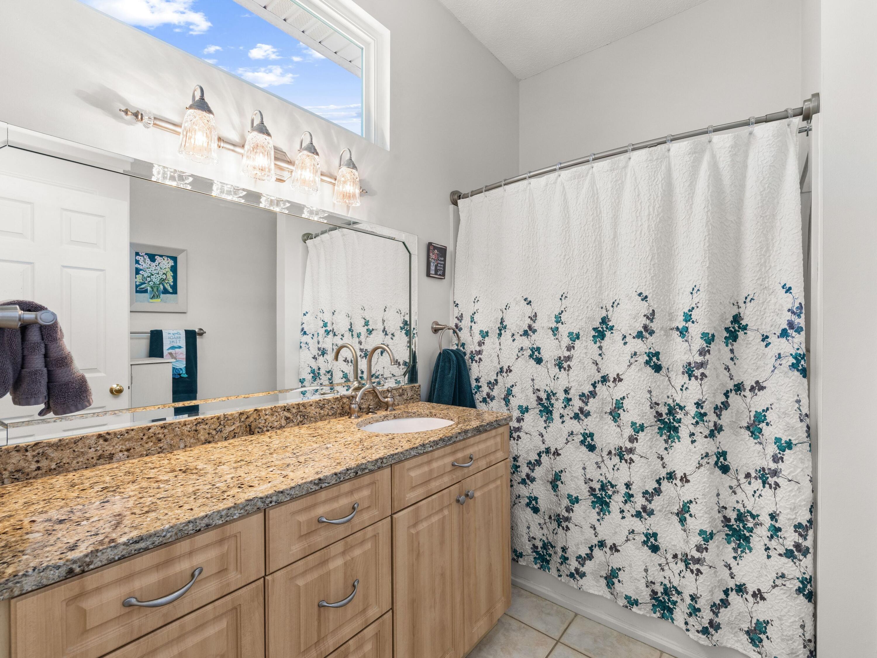 112 Serenade Lane