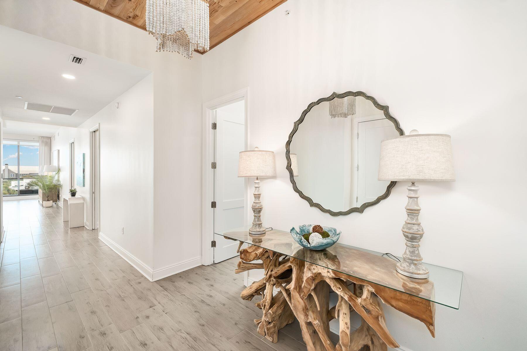 4463 W County Highway 30A UNIT 400