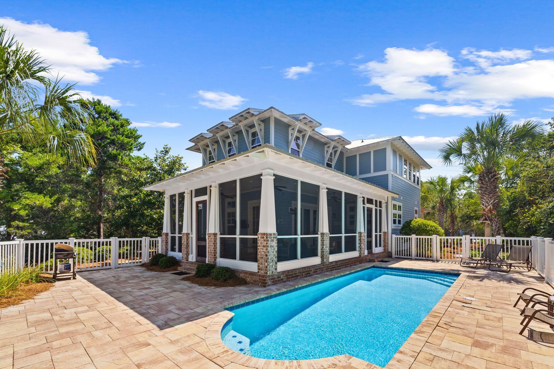 376 Lakewood Drive