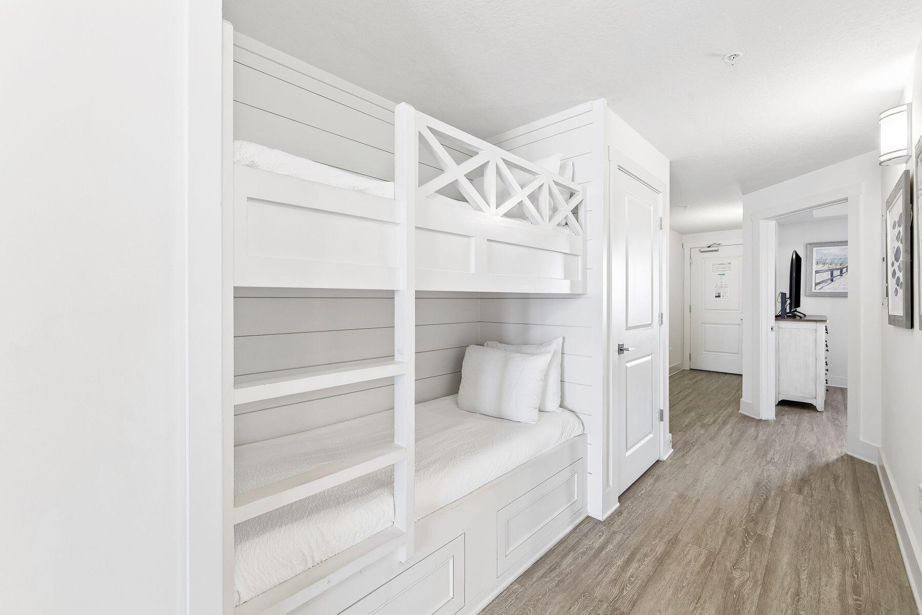 15928 Front Beach Road 31408