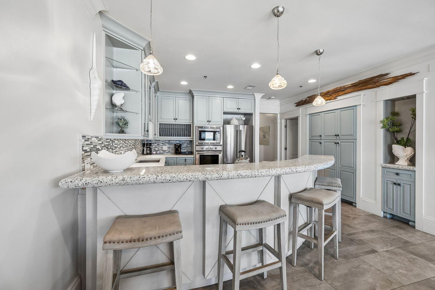 4451 W County Hwy 30A UNIT A-201