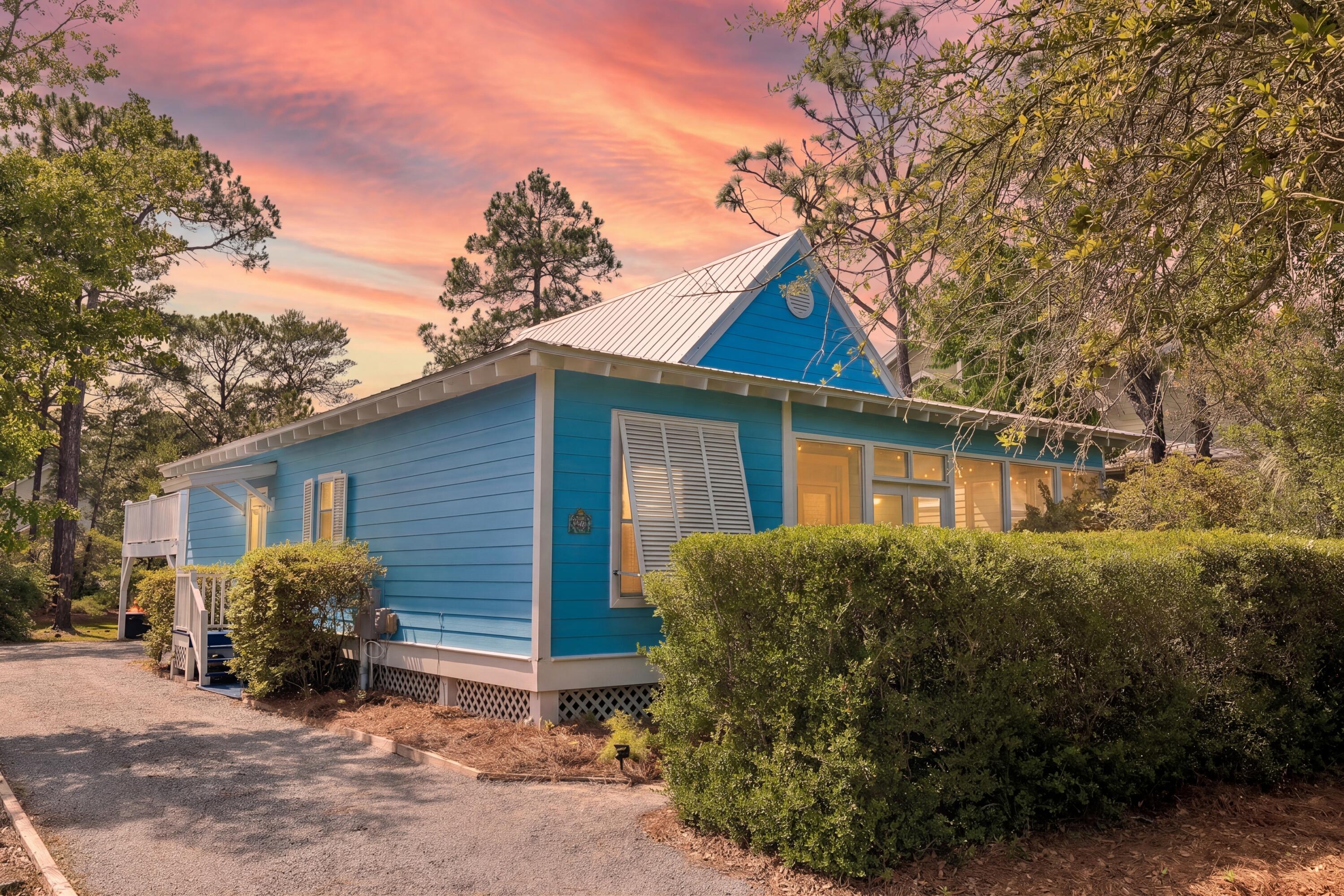 223 N Andalusia Avenue