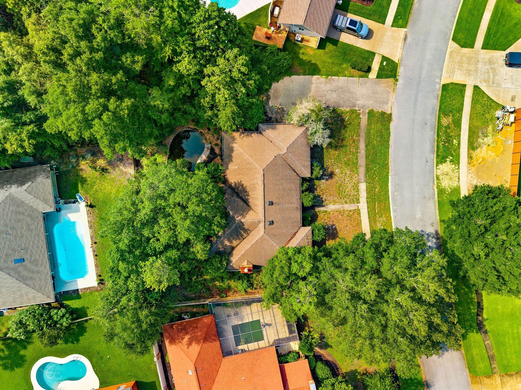 4 Chickasaw Way