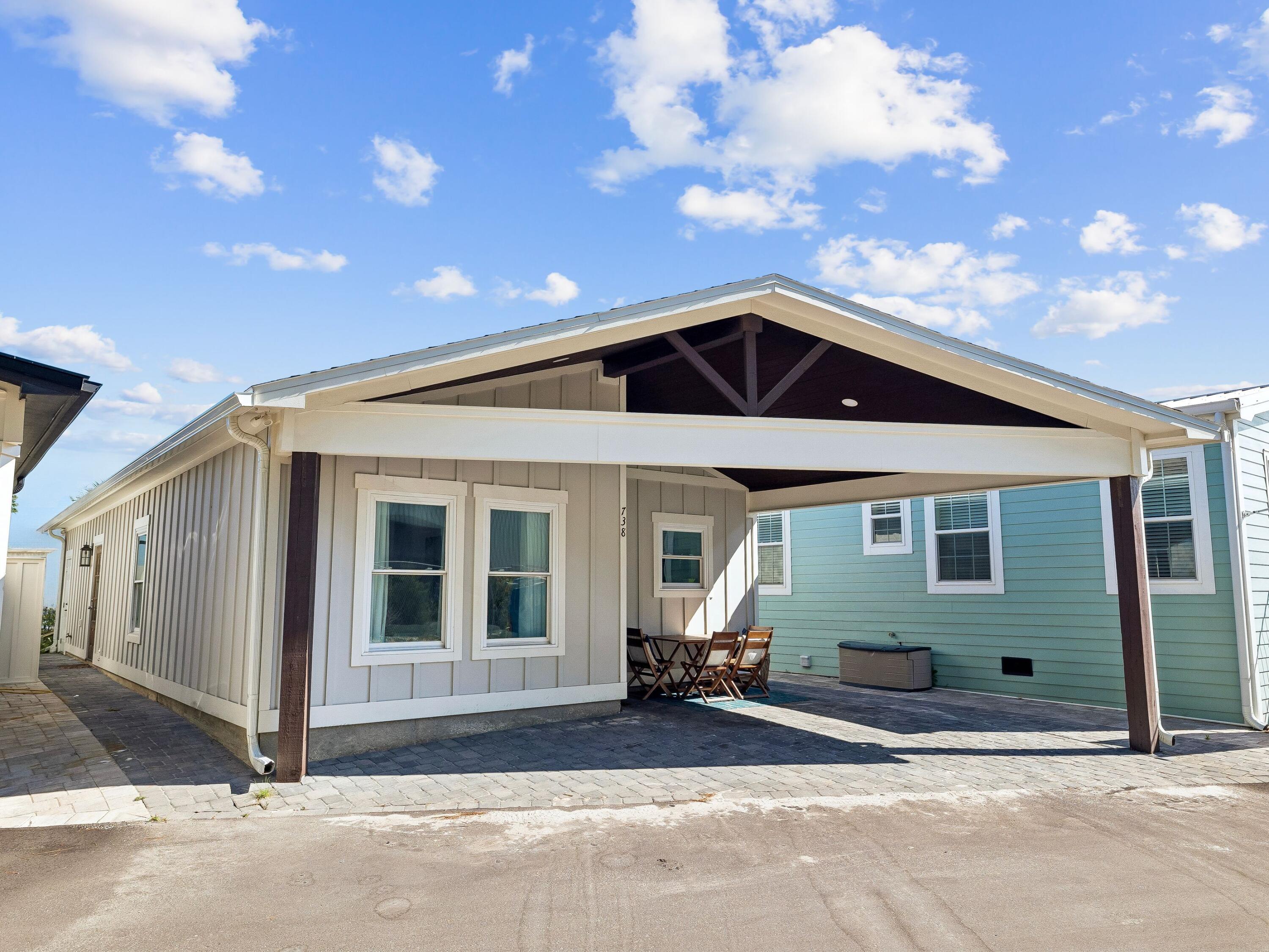 738 Seabreeze Drive