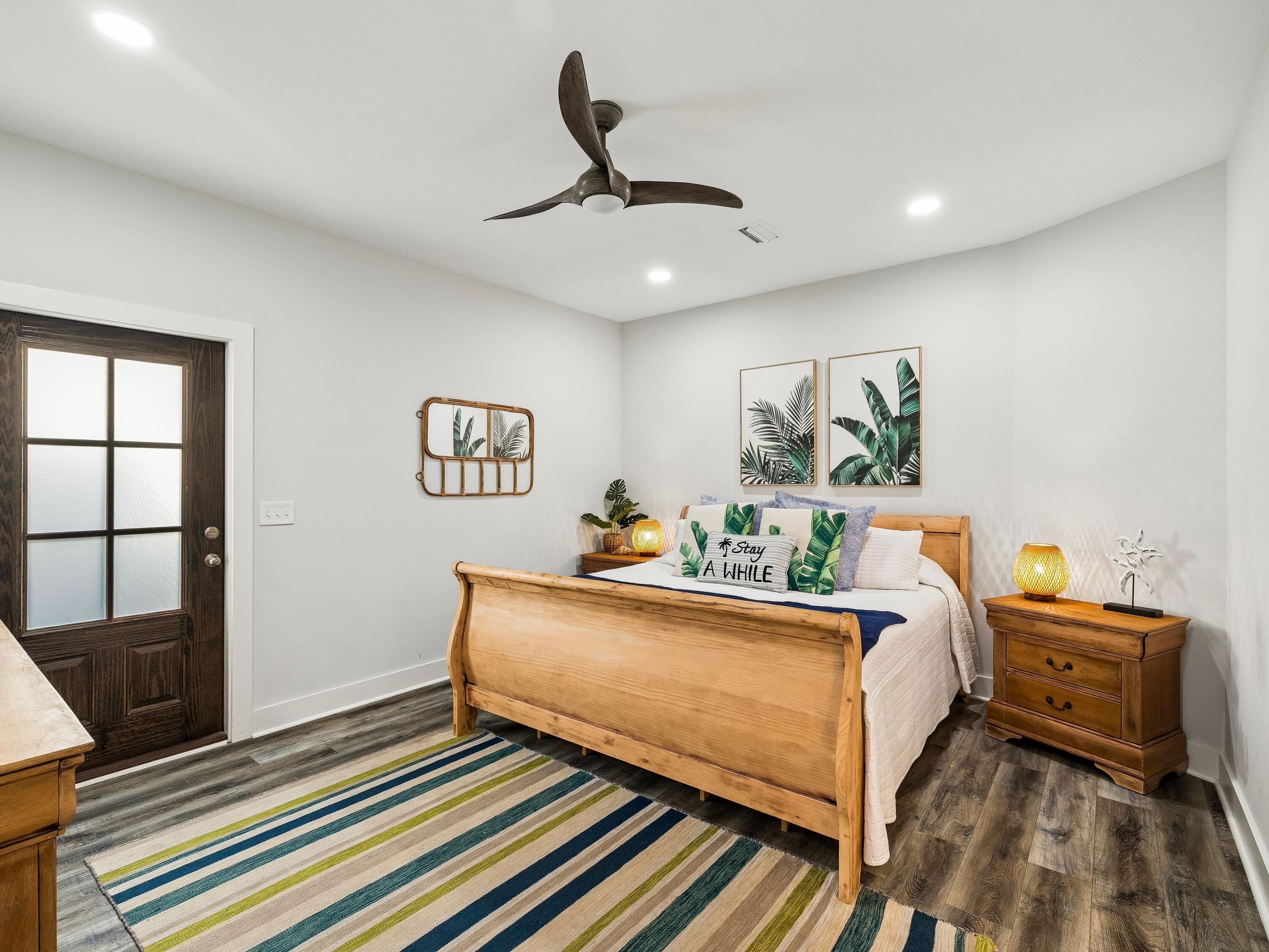 738 Seabreeze Drive