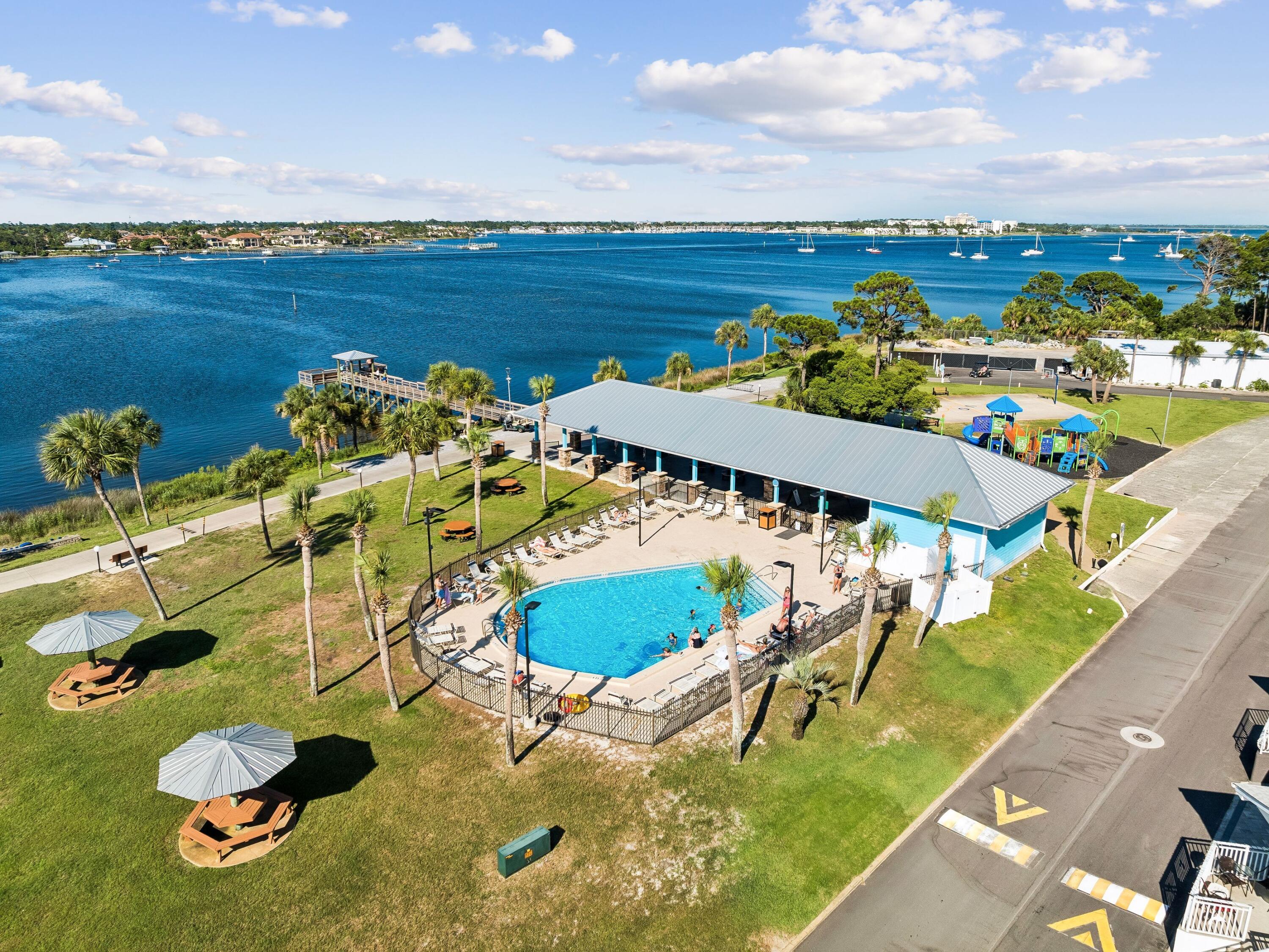 738 Seabreeze Drive
