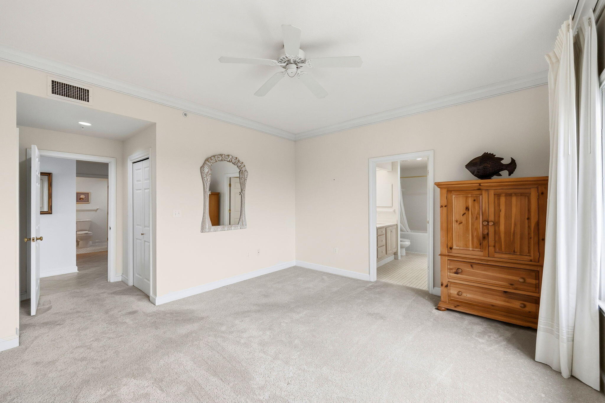 4414 Southwinds Drive 4414