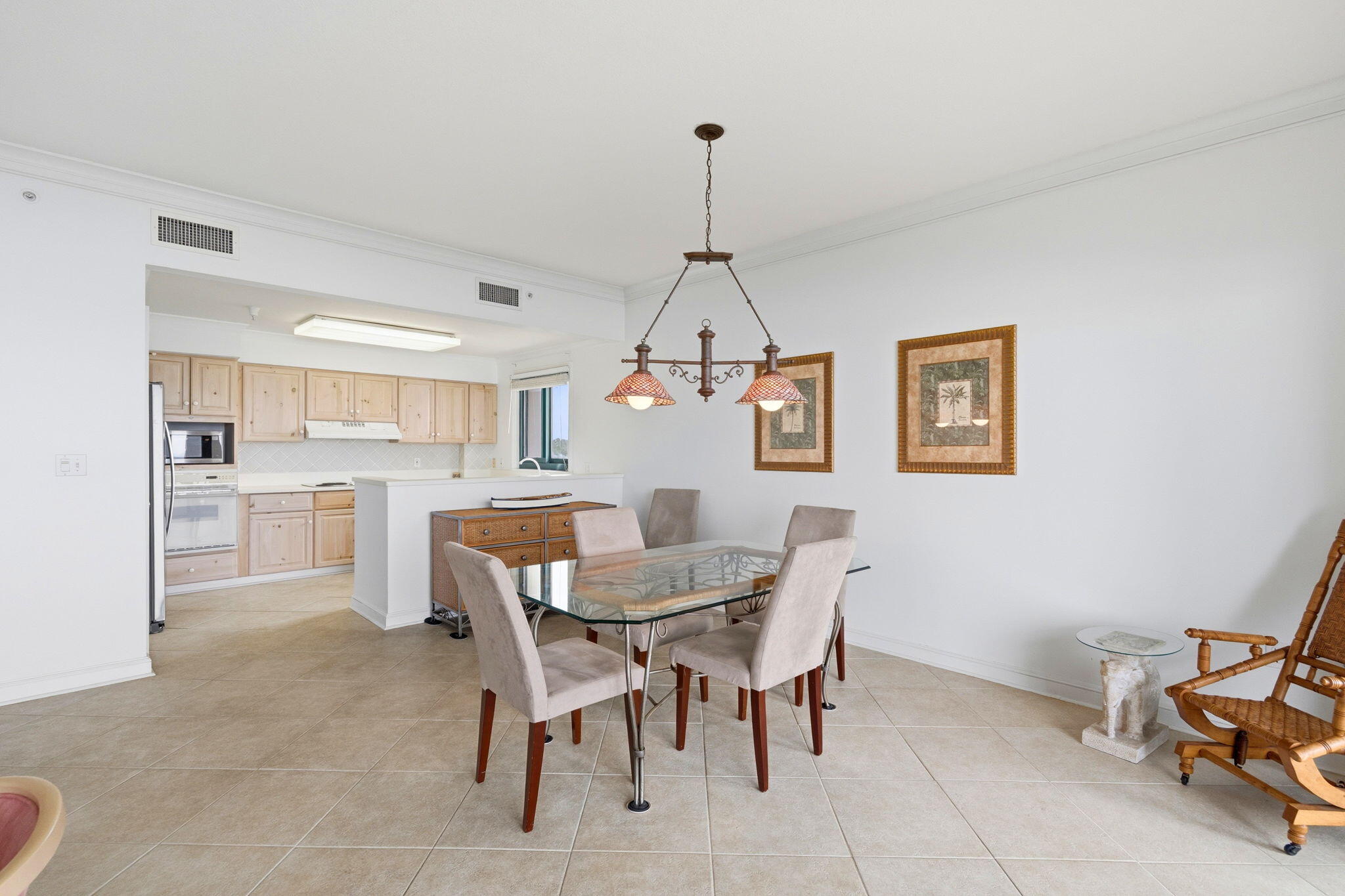 4414 Southwinds Drive 4414