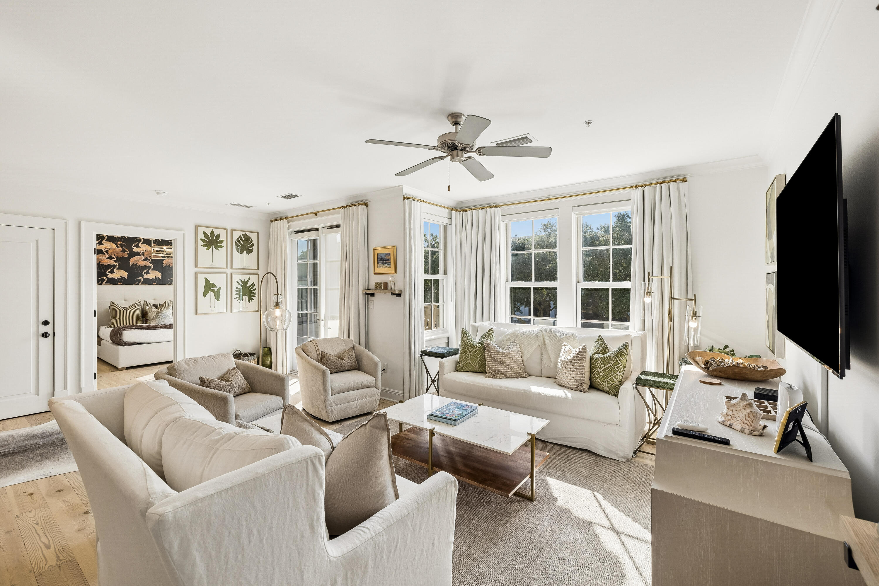 104 N Barrett Square 2B