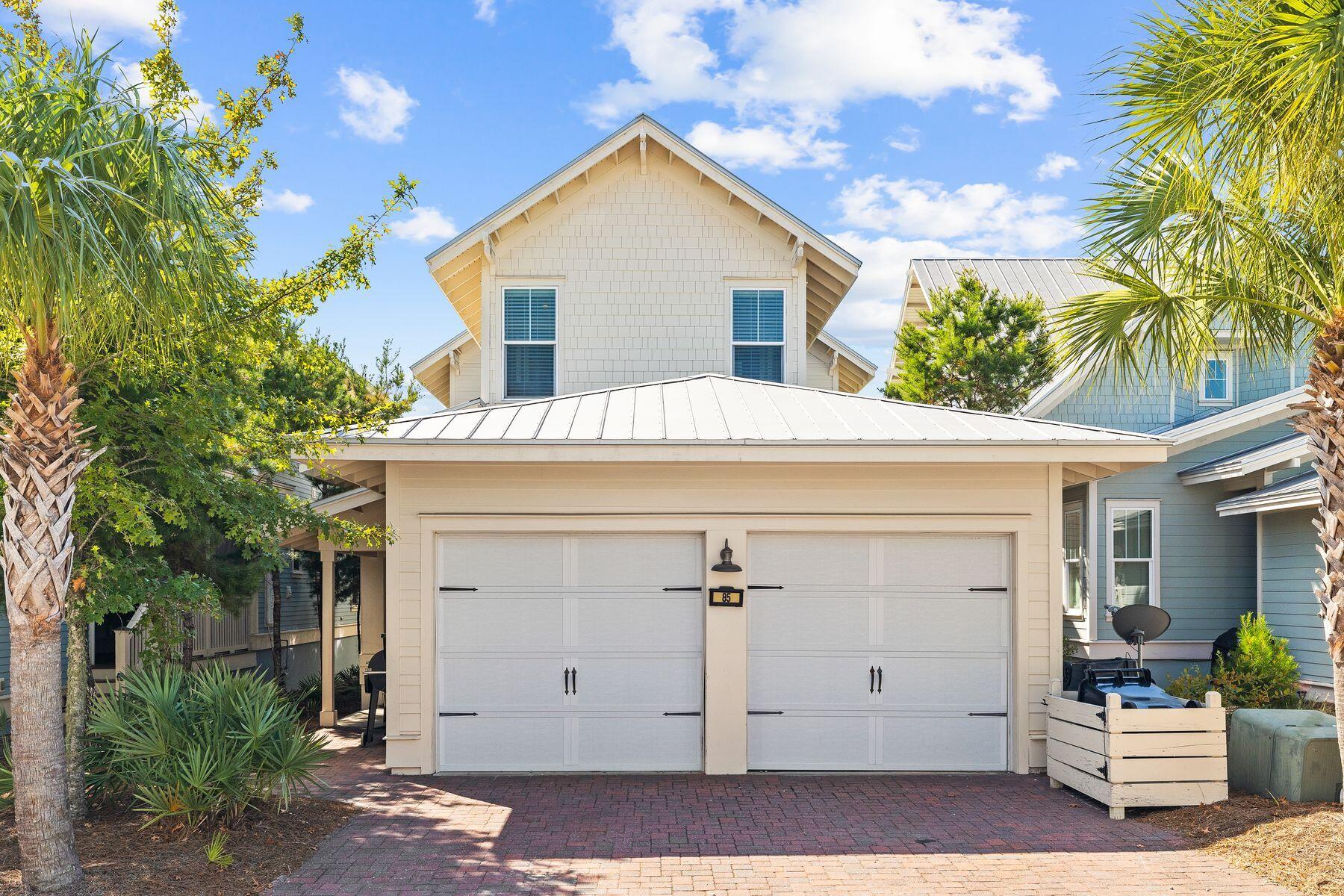 85 Clipper Street