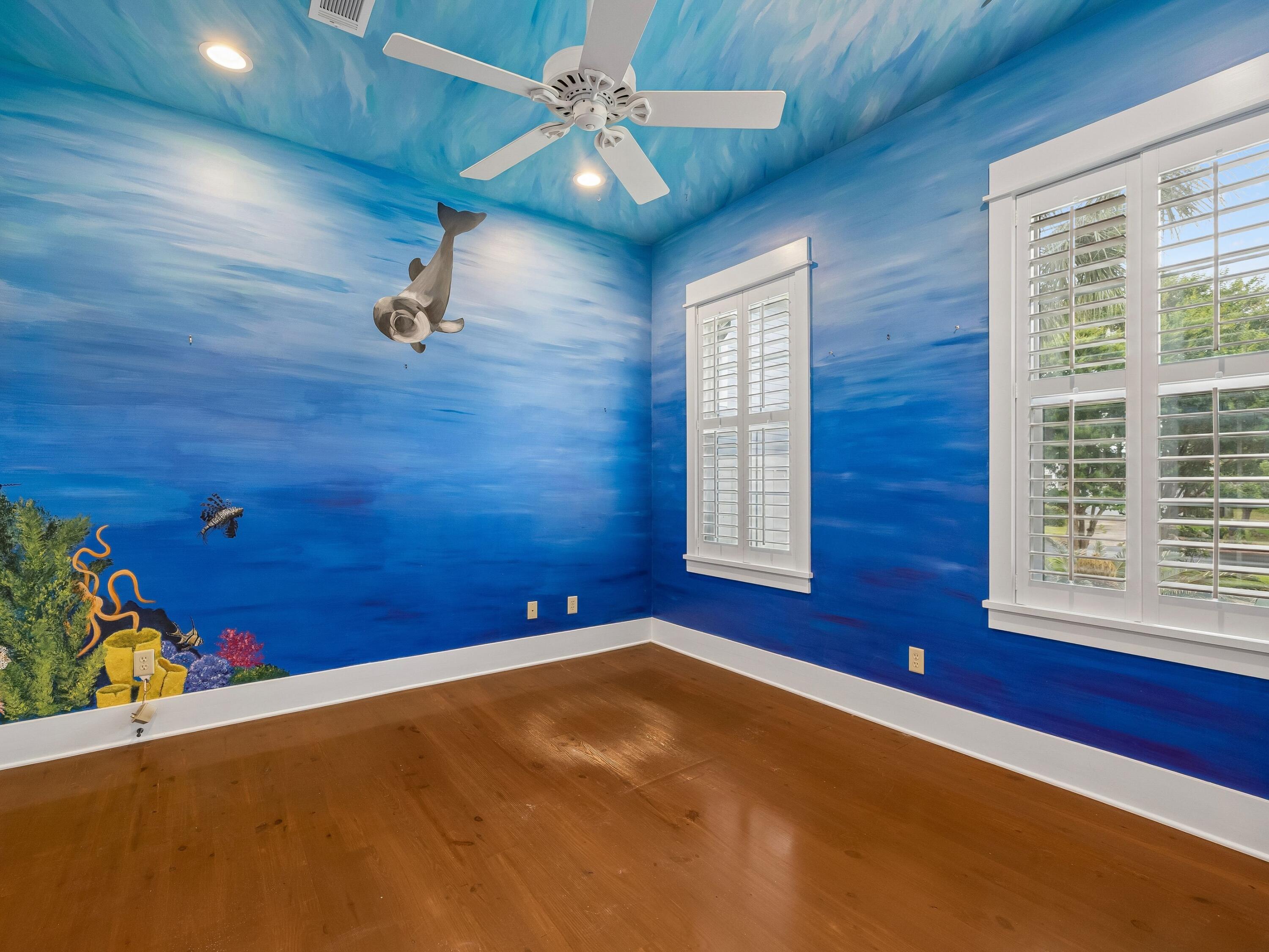 3361 Edgewater Drive