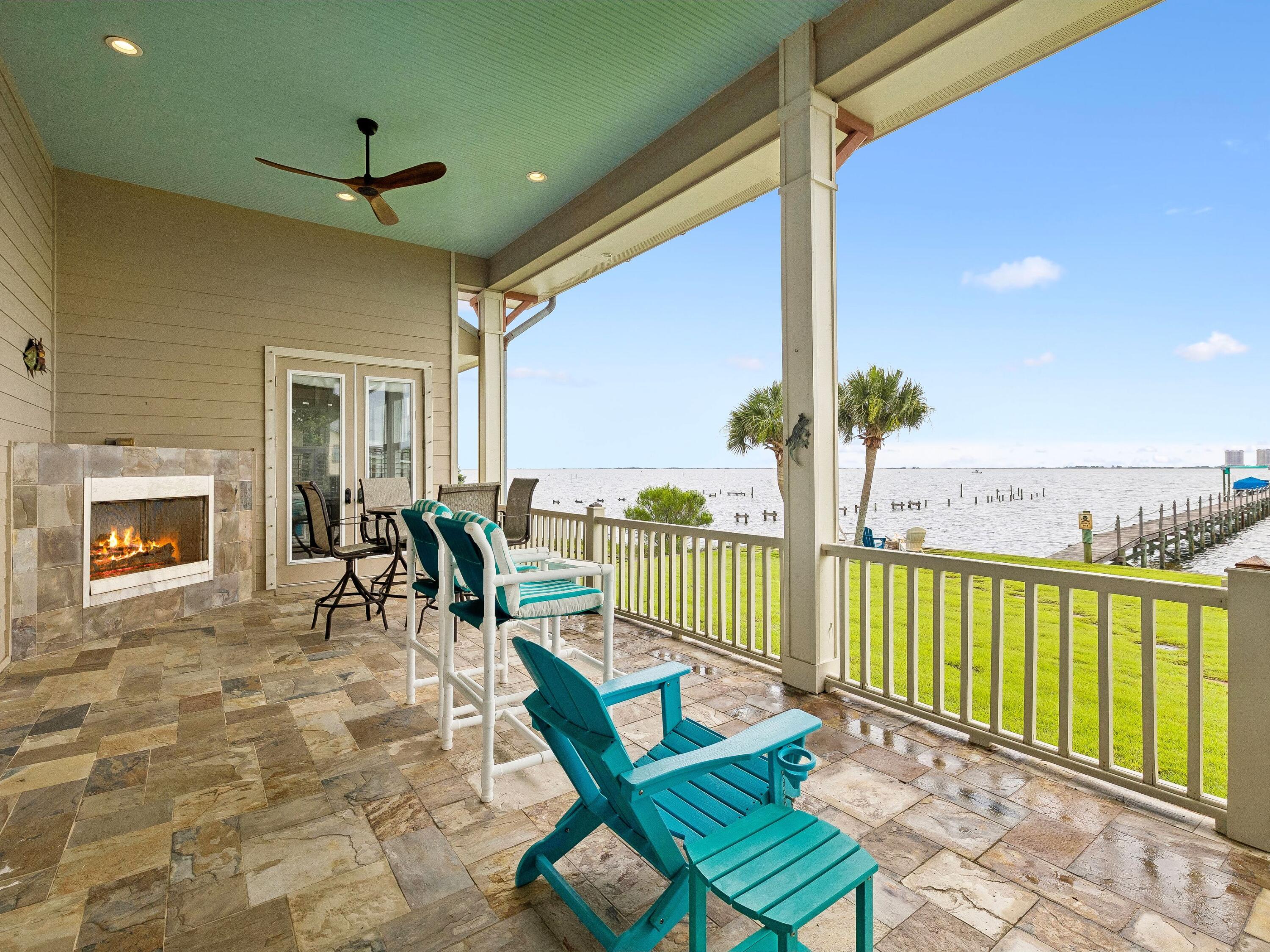 3361 Edgewater Drive