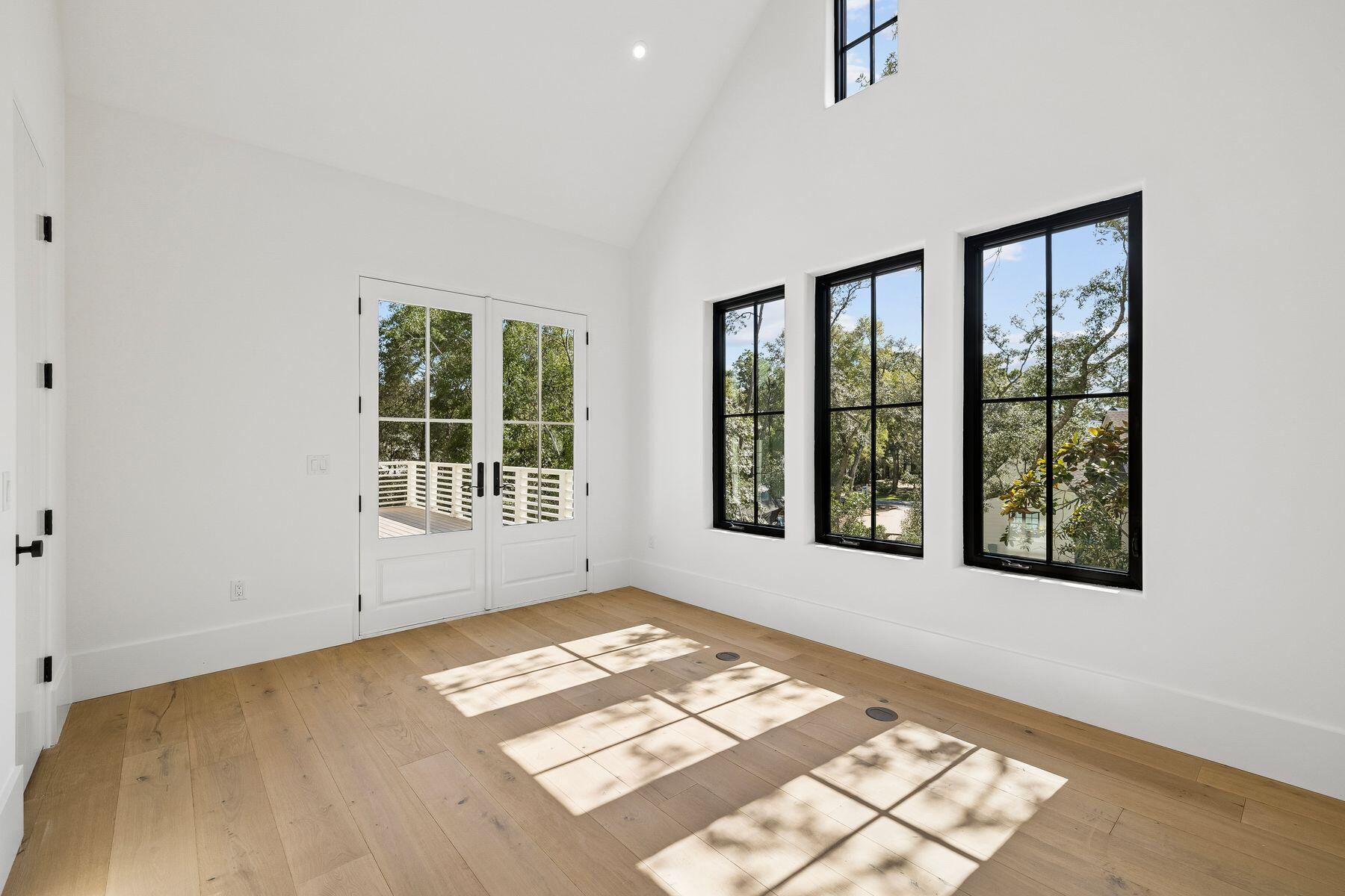 105 Eve Circle