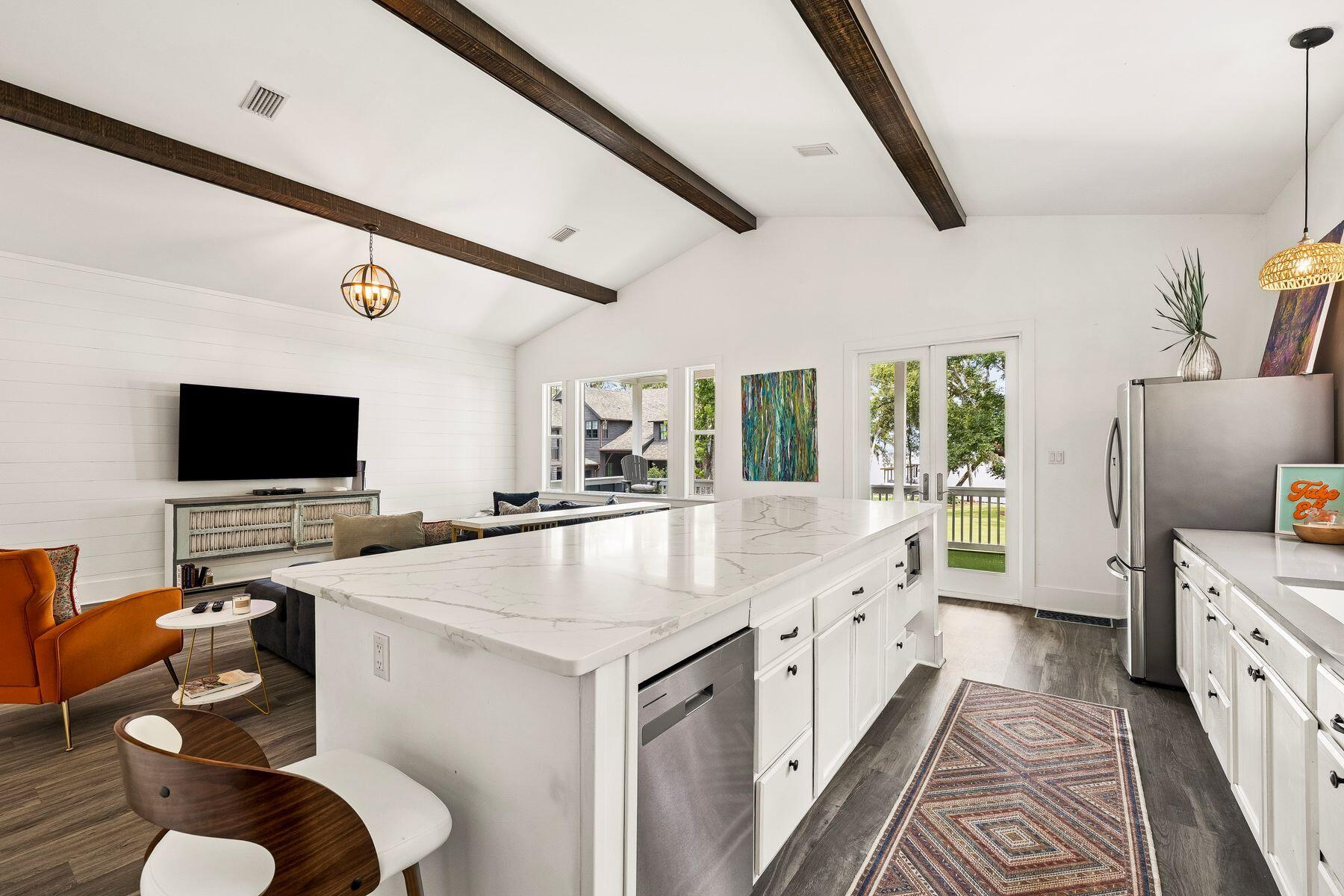 71 Silverleaf Lane