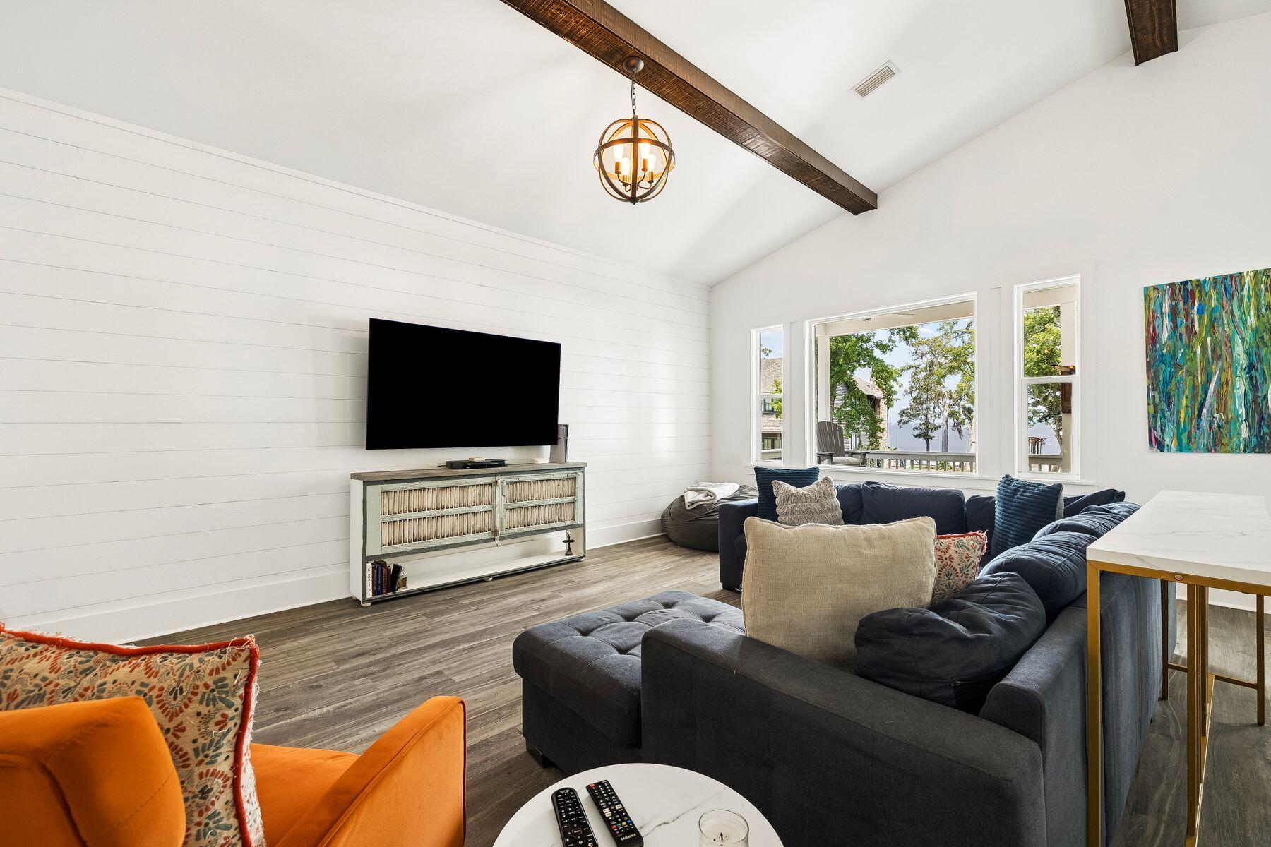71 Silverleaf Lane
