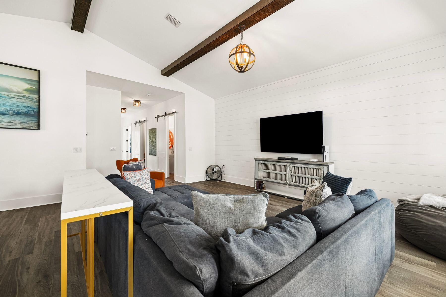 71 Silverleaf Lane