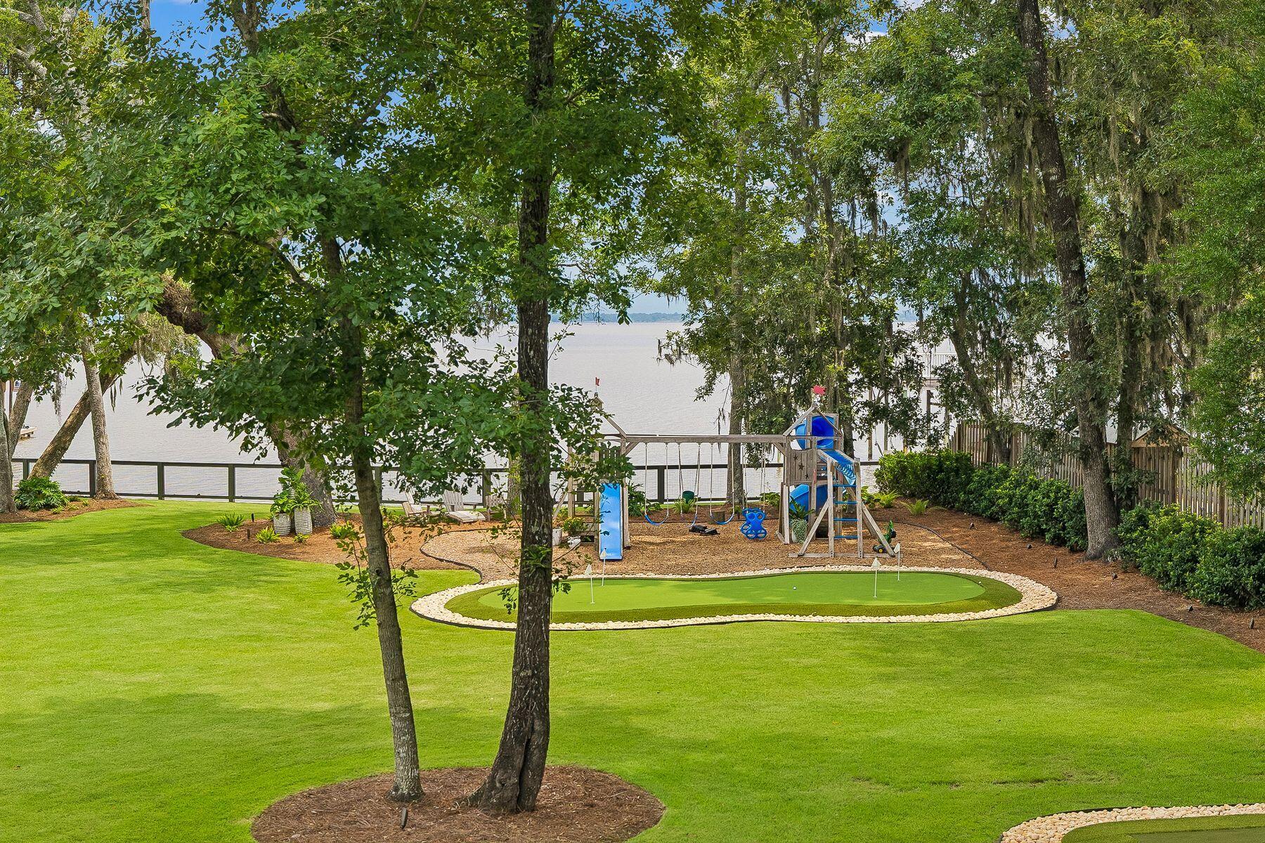 71 Silverleaf Lane
