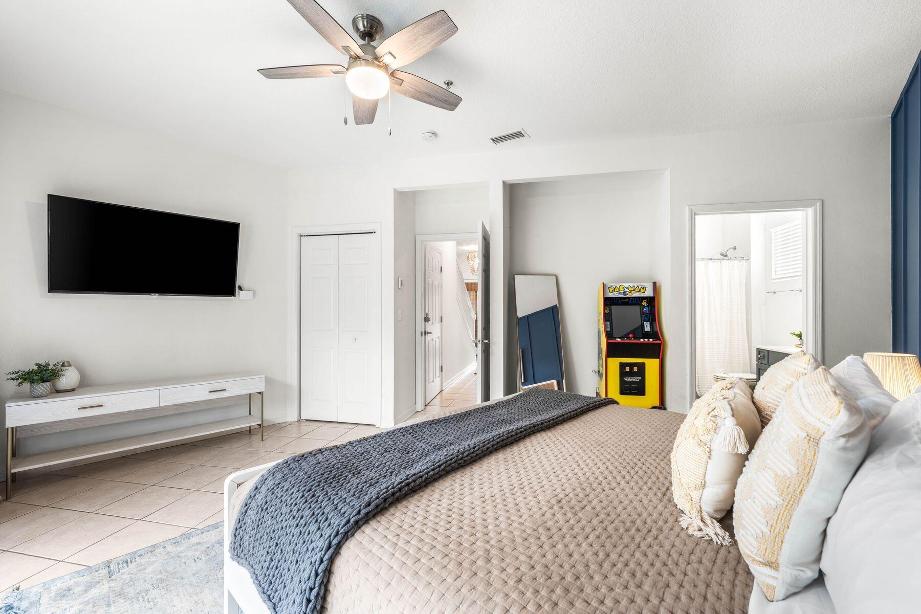 3695 Scenic Highway 98 903