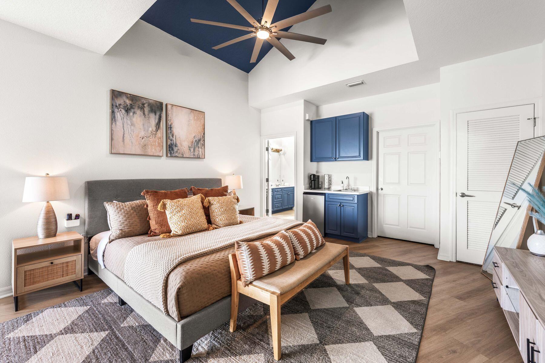 3695 Scenic Highway 98 903