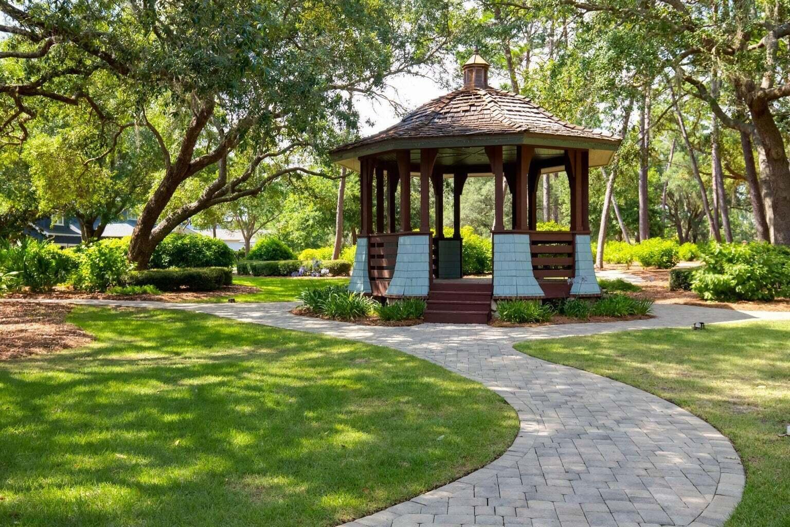 1622 Lost Cove Lane
