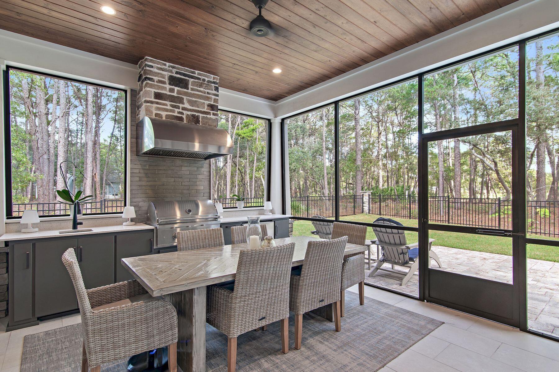 1622 Lost Cove Lane