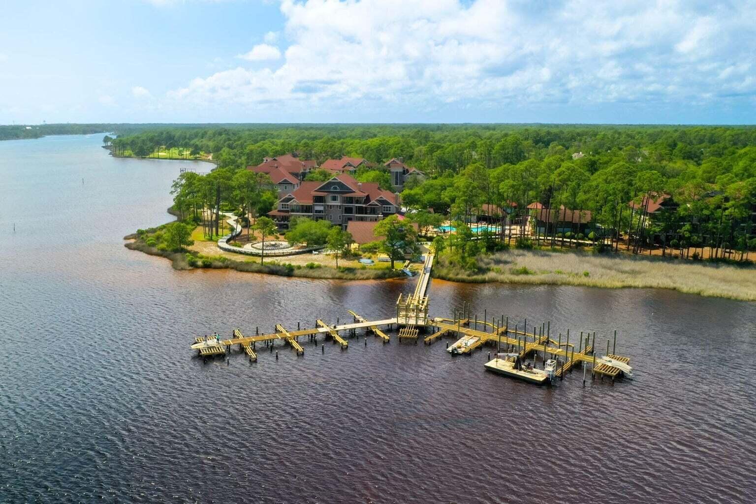 1622 Lost Cove Lane