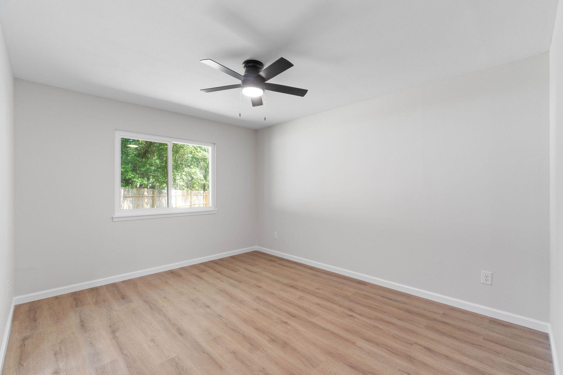 208 Cottonwood Court