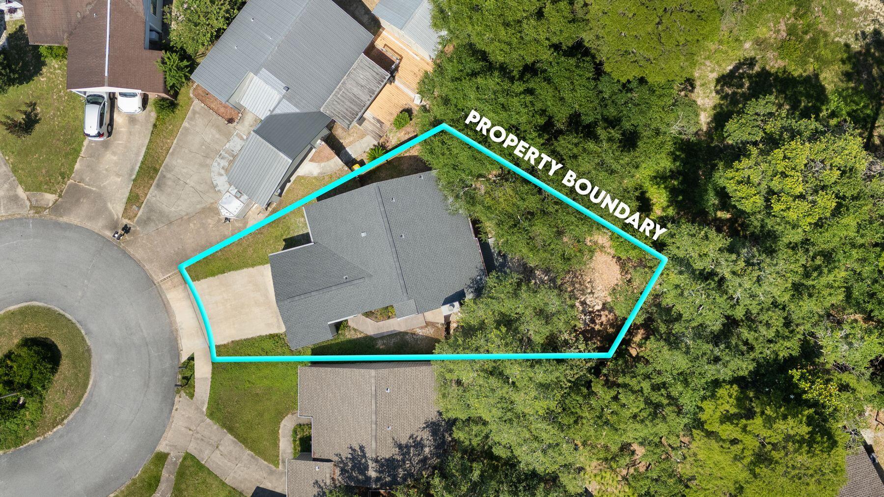 208 Cottonwood Court