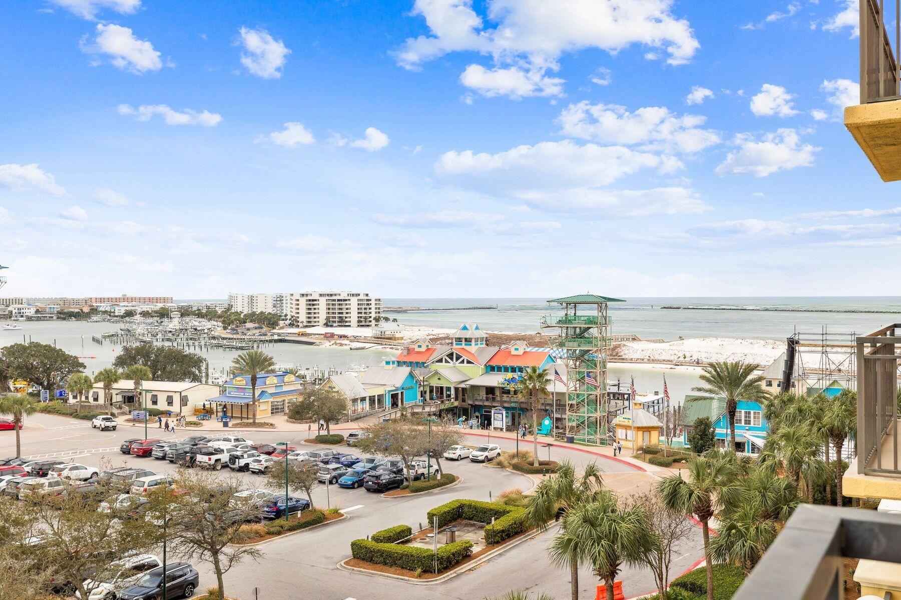 10 Harbor Boulevard E210