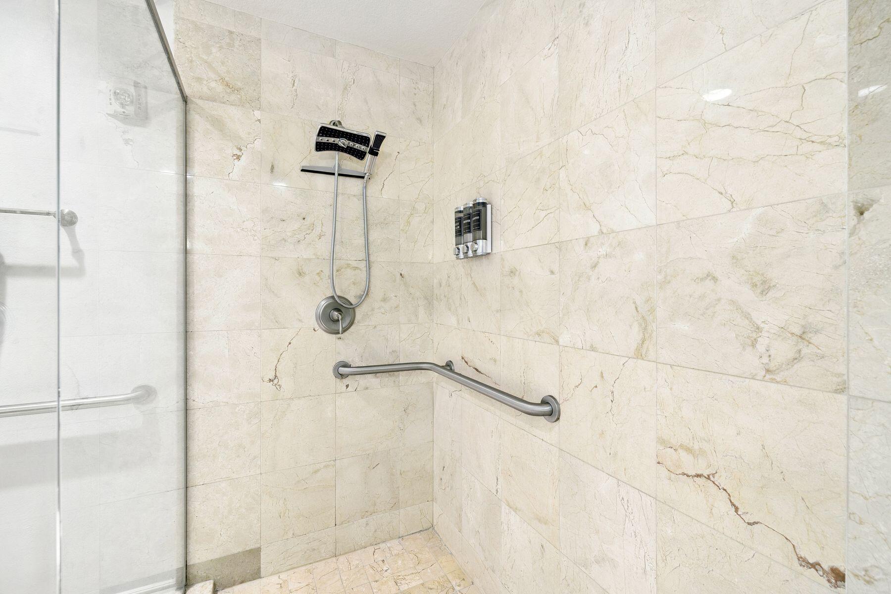 10 Harbor Boulevard E210