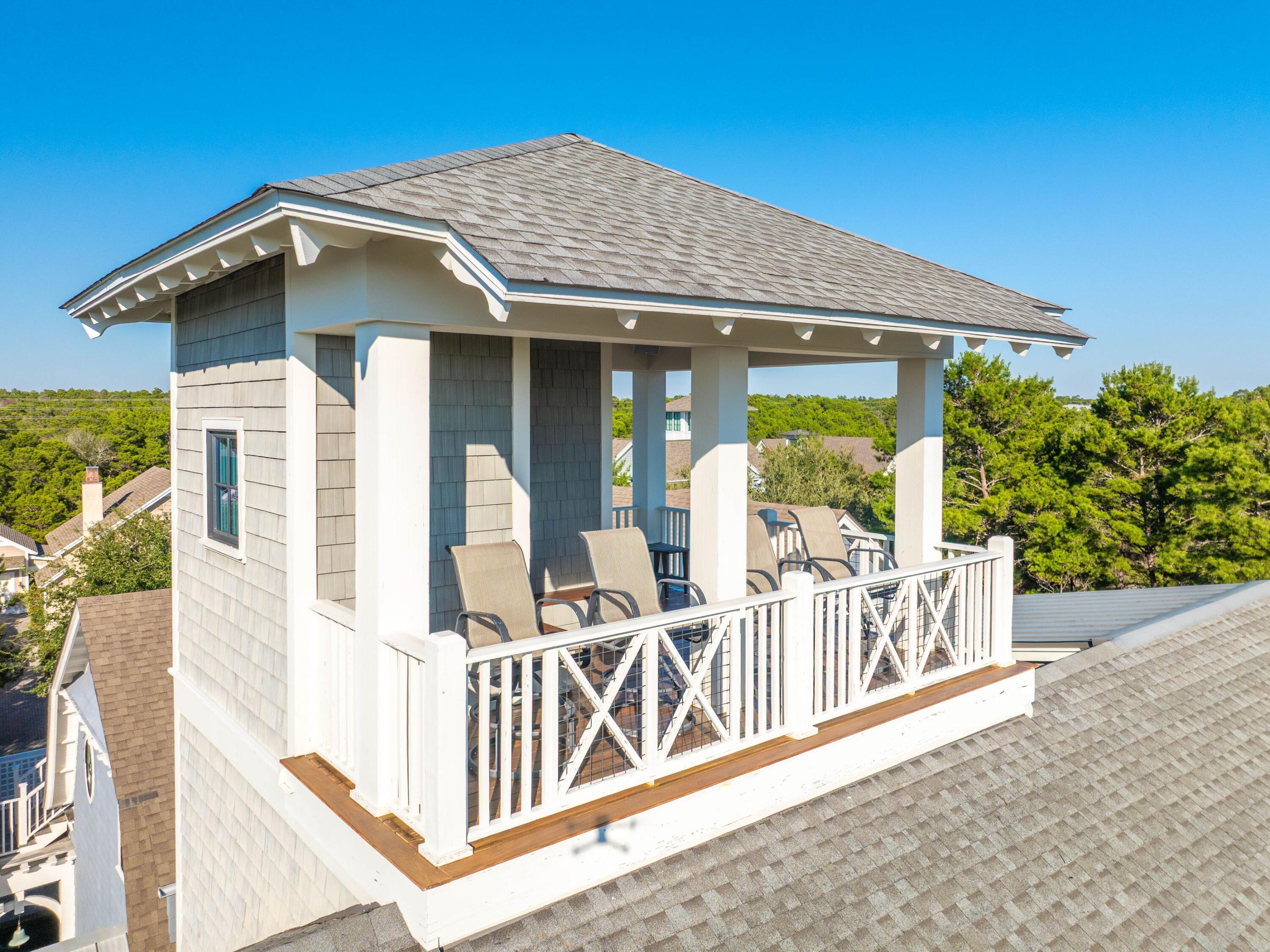 52 N Shingle Lane