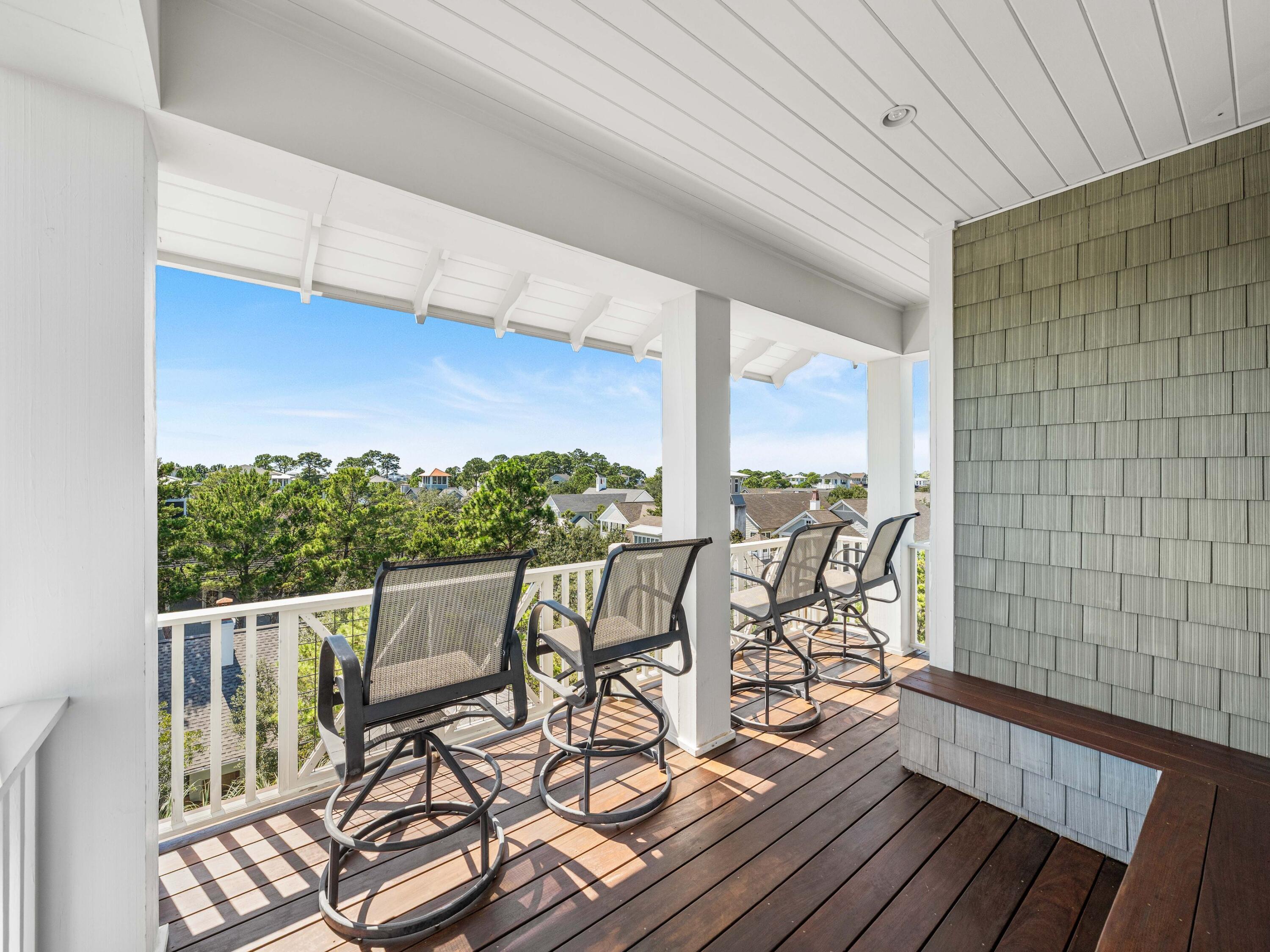 52 N Shingle Lane
